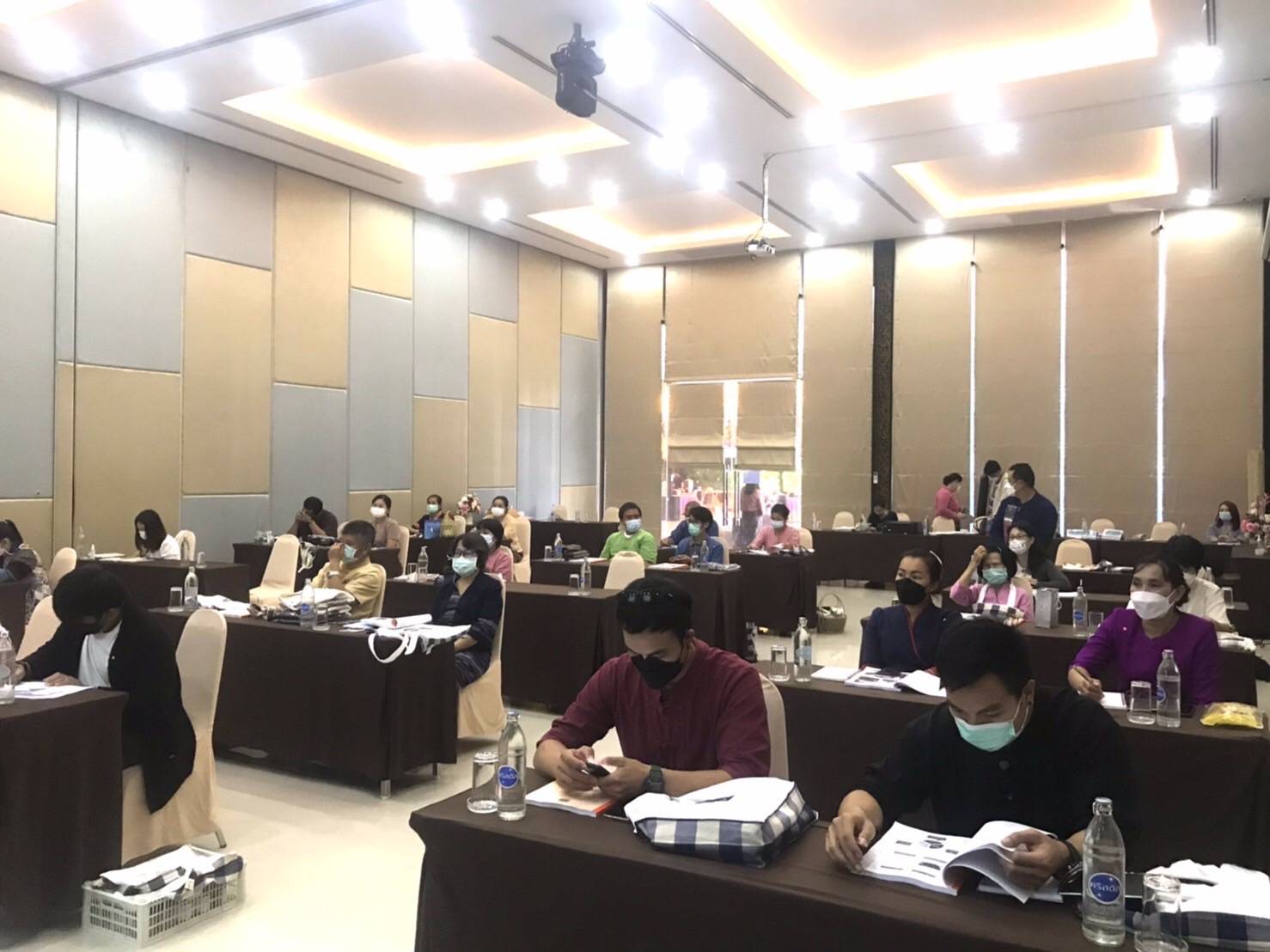 พัฒนาชุมชนจังหวัดน่านพัฒนาศักยภาพผู้ประกอบการณ์สู่ยุค 4.0