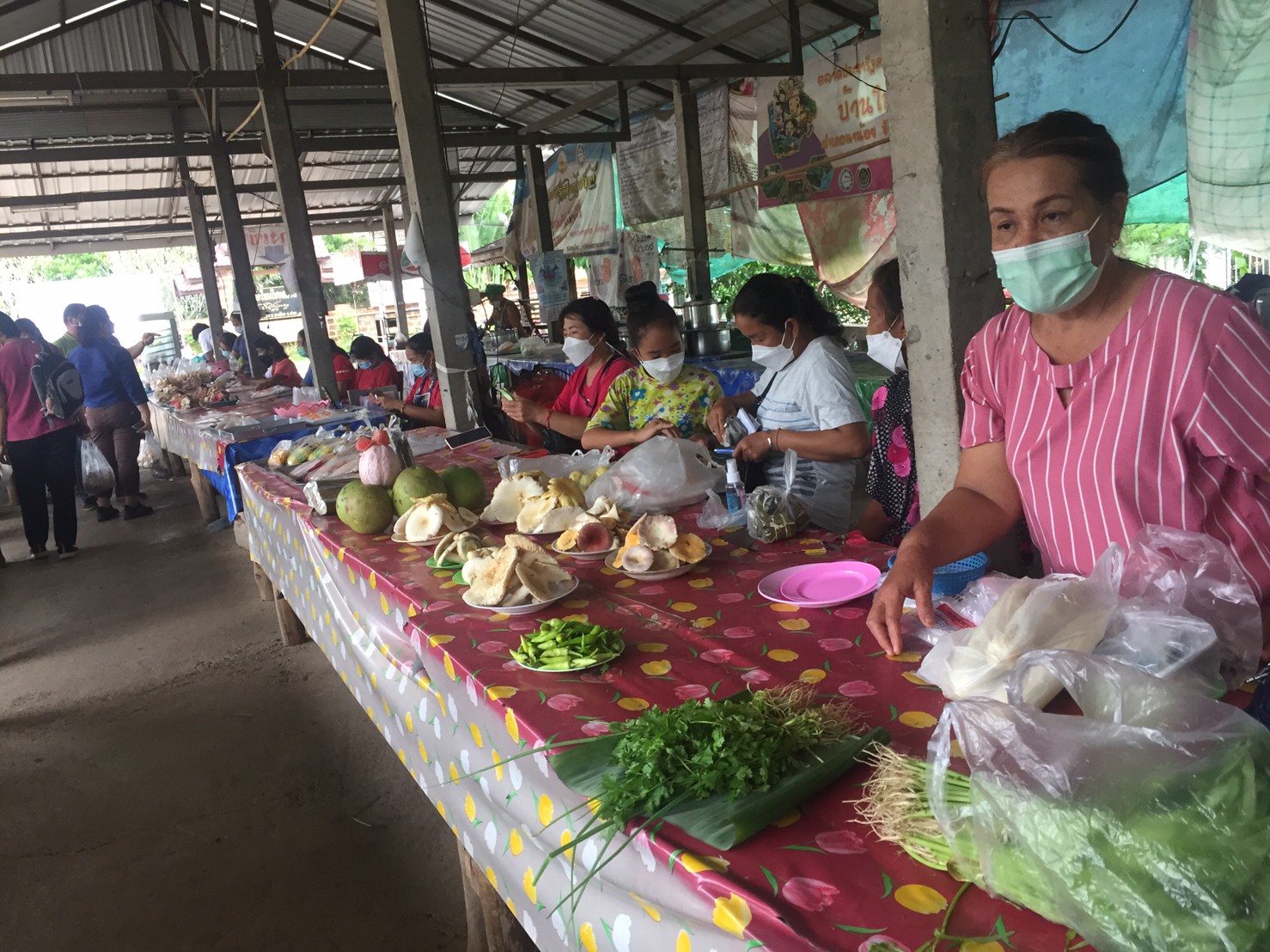 @ที่นี่เมืองน่าน@ พช.น่าน ติดตามและประเมินผลโครงการตลาดนัดคนไทยยิ้มได้