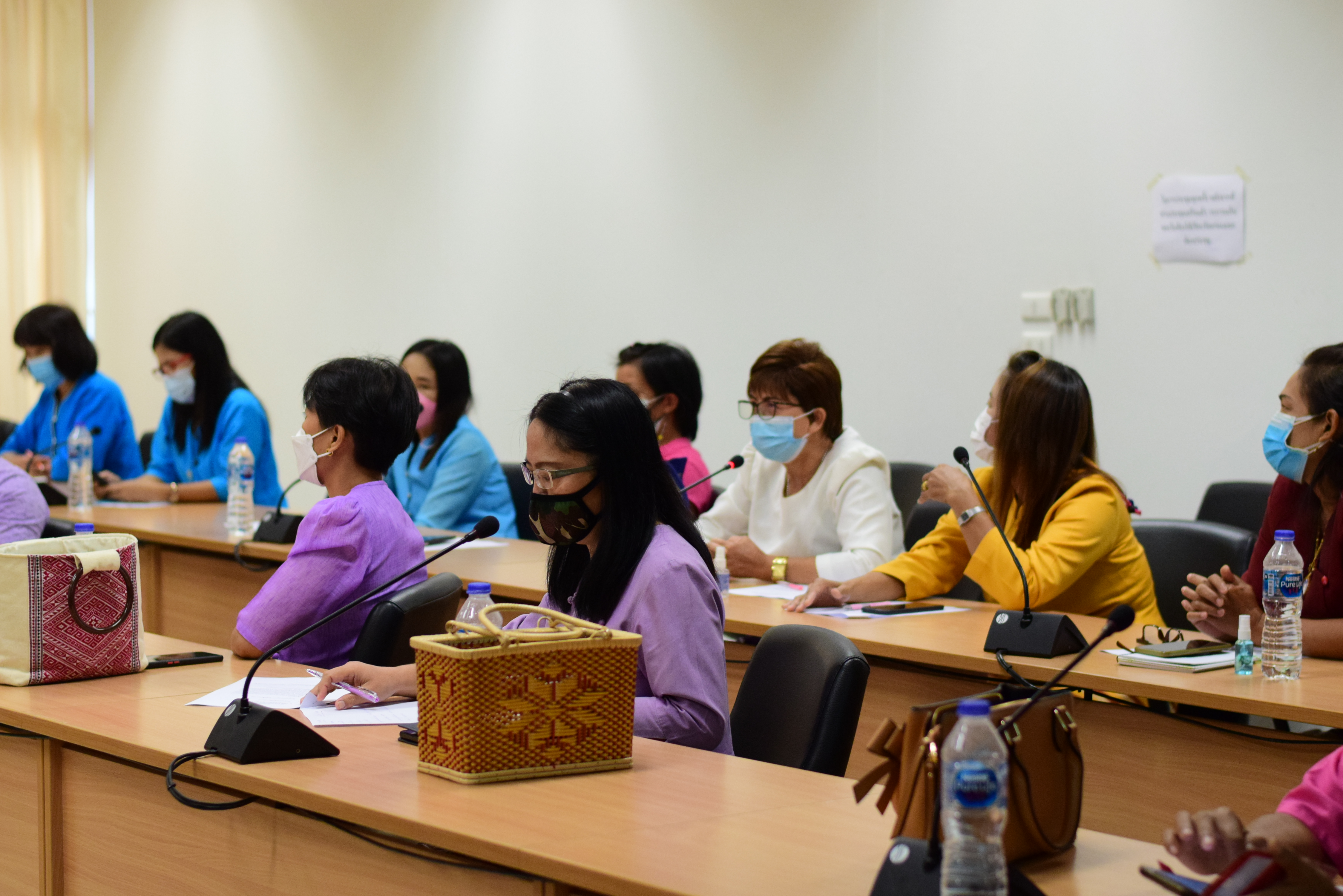 @ที่นี่เมืองน่าน@  พช.น่าน ประชุมเพื่อคัดเลือกคณะกรรมการพัฒนาสตรีจังหวัด (กพส.จ.) จังหวัดน่าน