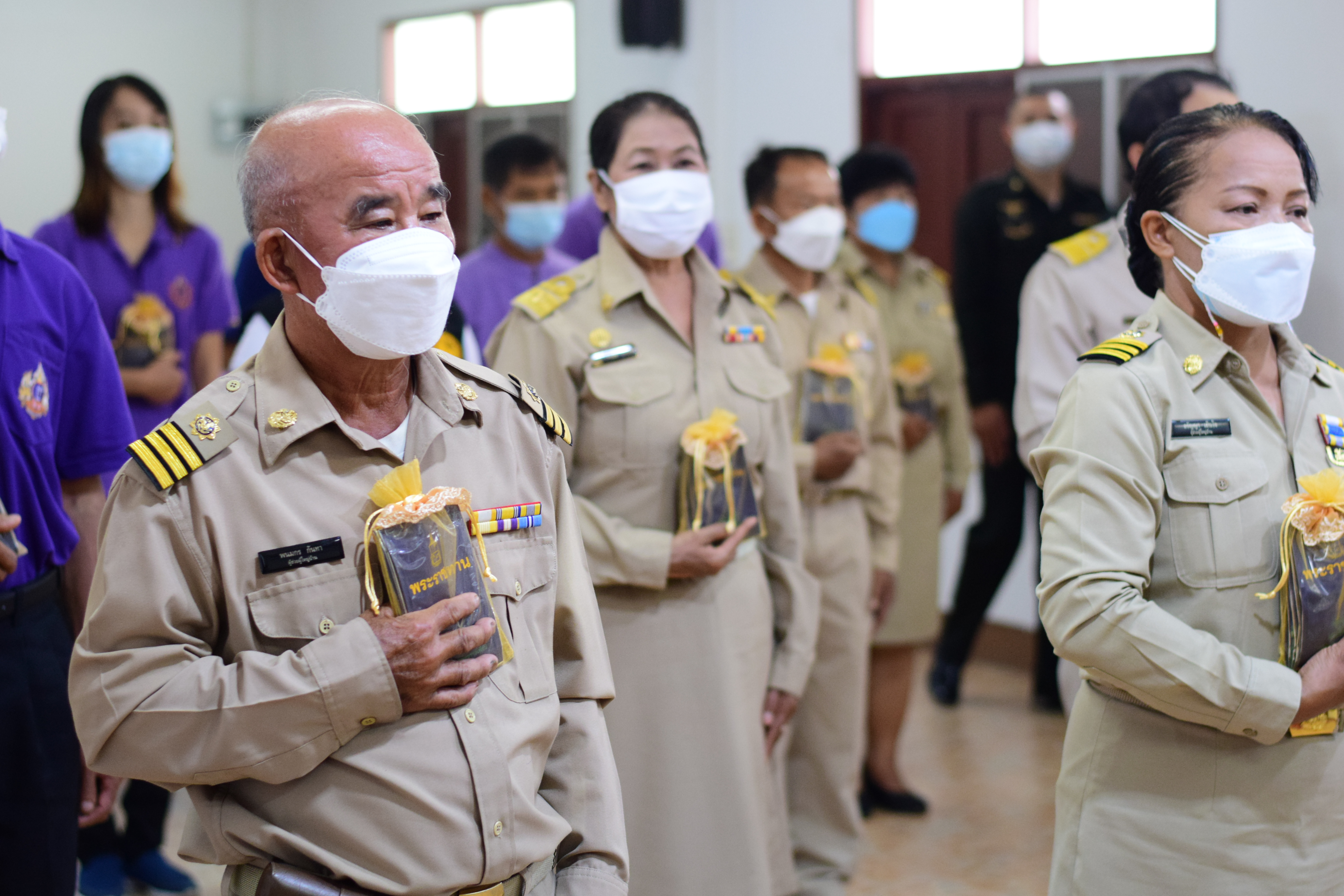 @ที่นี่เมืองน่าน@ พช.น่าน ร่วมพิธีรับมอบเมล็ดพันธุ์พืชพระราชทานจากสมเด็จพระกนิษฐาธิราชเจ้า กรมสมเด็จพระเทพรัตนราชสุดาฯ สยามบรมราชกุมารี