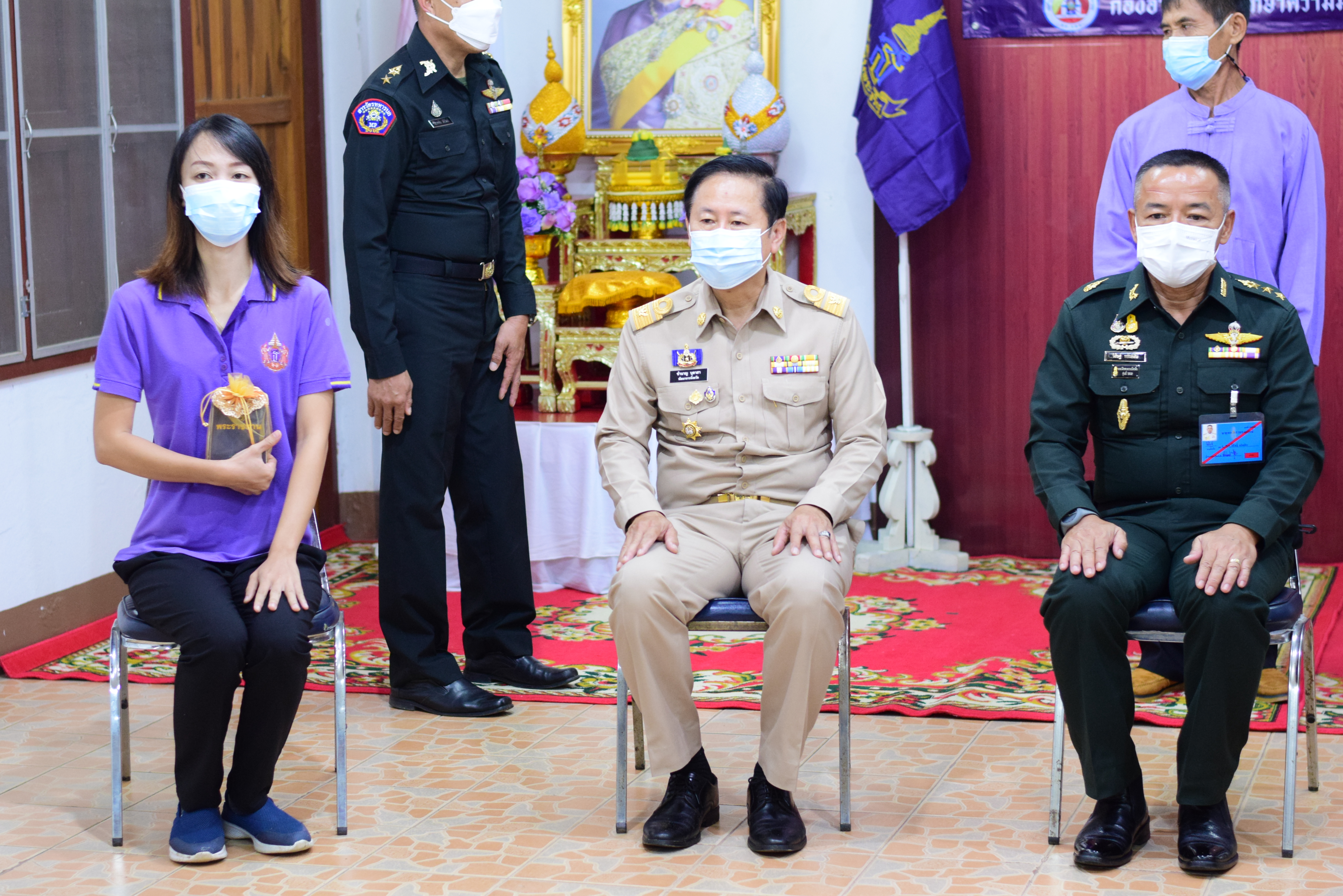 @ที่นี่เมืองน่าน@ พช.น่าน ร่วมพิธีรับมอบเมล็ดพันธุ์พืชพระราชทานจากสมเด็จพระกนิษฐาธิราชเจ้า กรมสมเด็จพระเทพรัตนราชสุดาฯ สยามบรมราชกุมารี