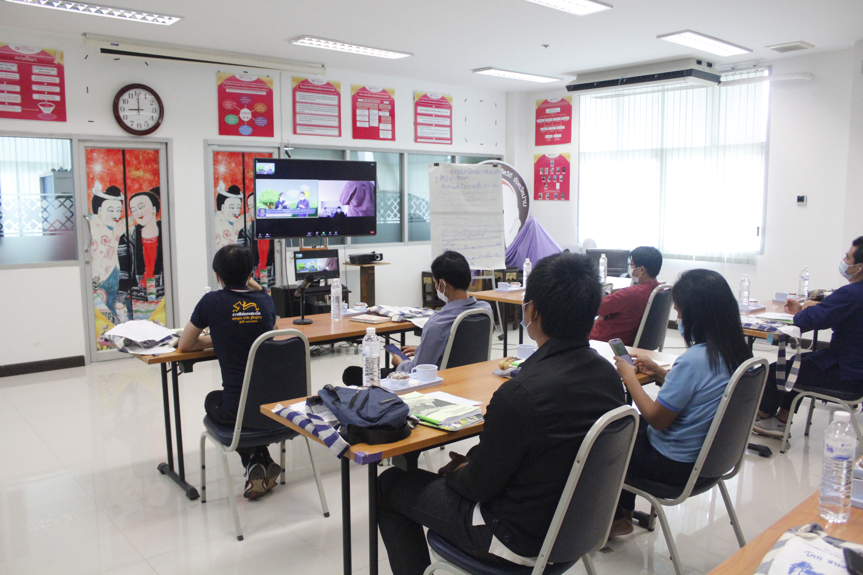 @ที่นี่เมืองน่าน@ พช.น่าน ฝึกอบรมเพิ่มทักษะระยะสั้นการพัฒนากสิกรรมสู่ระบบเศรษฐกิจพอเพียง รูปแบบโคกหนองนาโมเดล ปีงบประมาณ พ.ศ. 2564 (รูปแบบออนไลน์) วันที่ 2