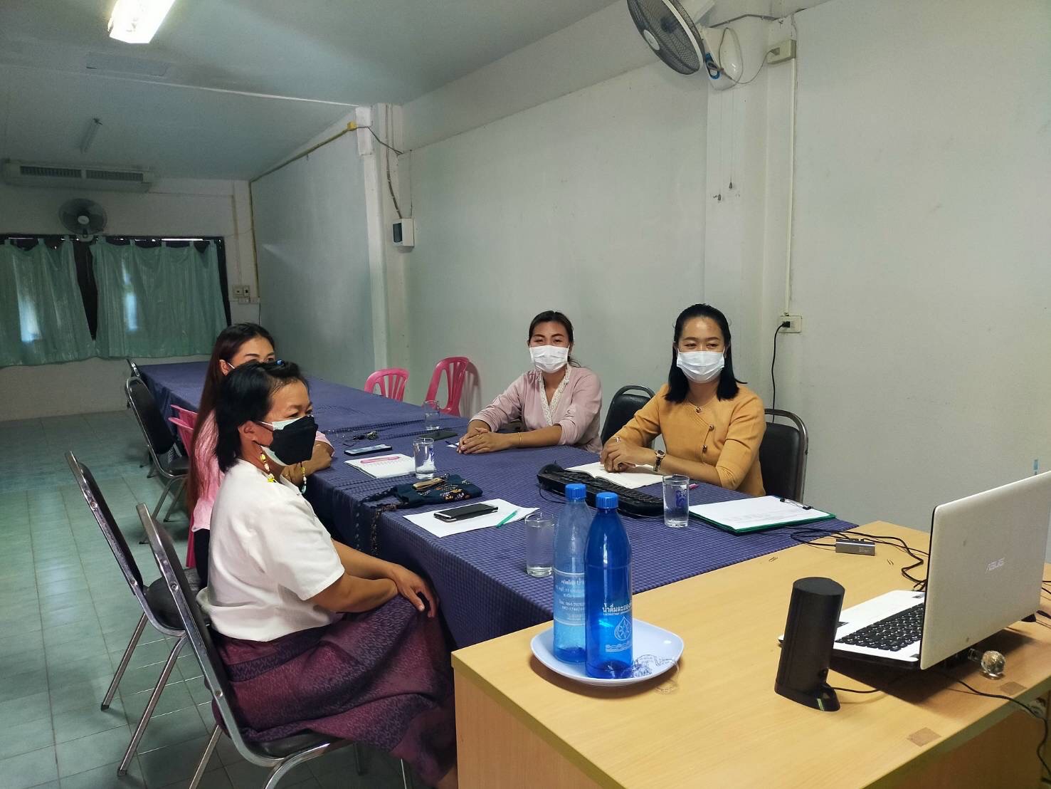 @ที่นี่เมืองน่าน@ พช.น่าน ประชุมเชิงปฏิบัติการนำเสนอผลการบริหารจัดการทุนหมุนเวียนกองทุนพัฒนาบทบาทสตรี ประจำปีงบประมาณ พ.ศ. 2564