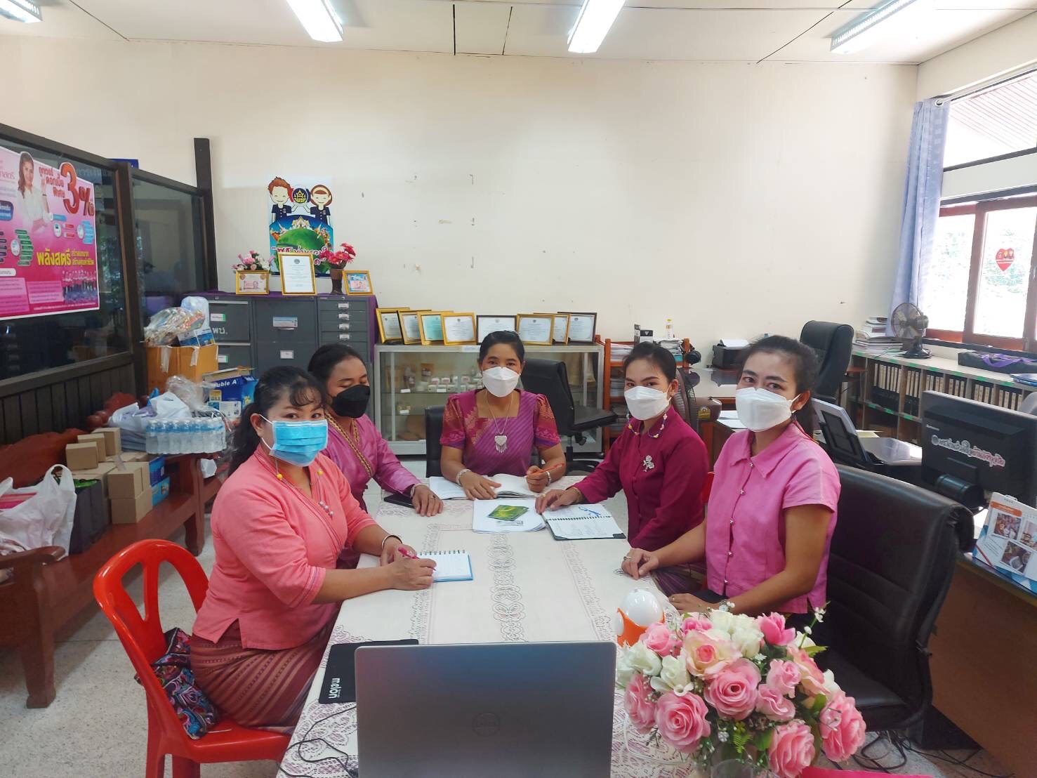 @ที่นี่เมืองน่าน@ พช.น่าน ประชุมเชิงปฏิบัติการนำเสนอผลการบริหารจัดการทุนหมุนเวียนกองทุนพัฒนาบทบาทสตรี ประจำปีงบประมาณ พ.ศ. 2564