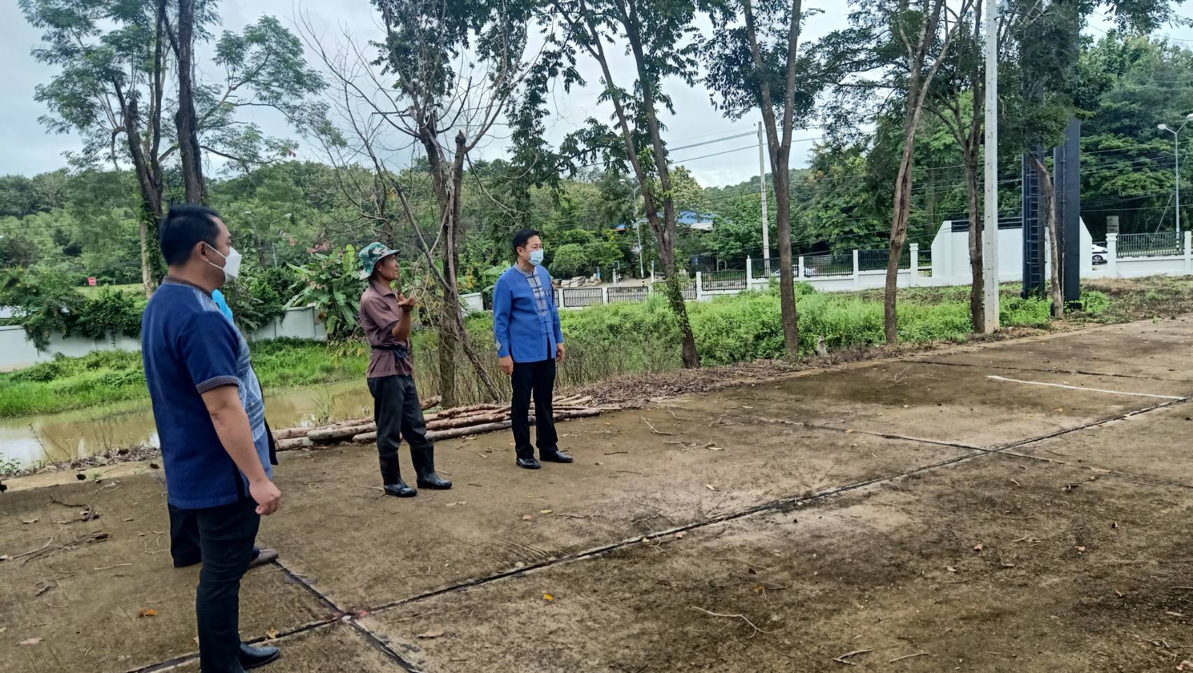 @ที่นี่เมืองน่าน@ พช.น่าน เตรียมพื้นที่จัดกิจกรรมวันรักต้นไม้ประจำปีของชาติ พ.ศ.2564