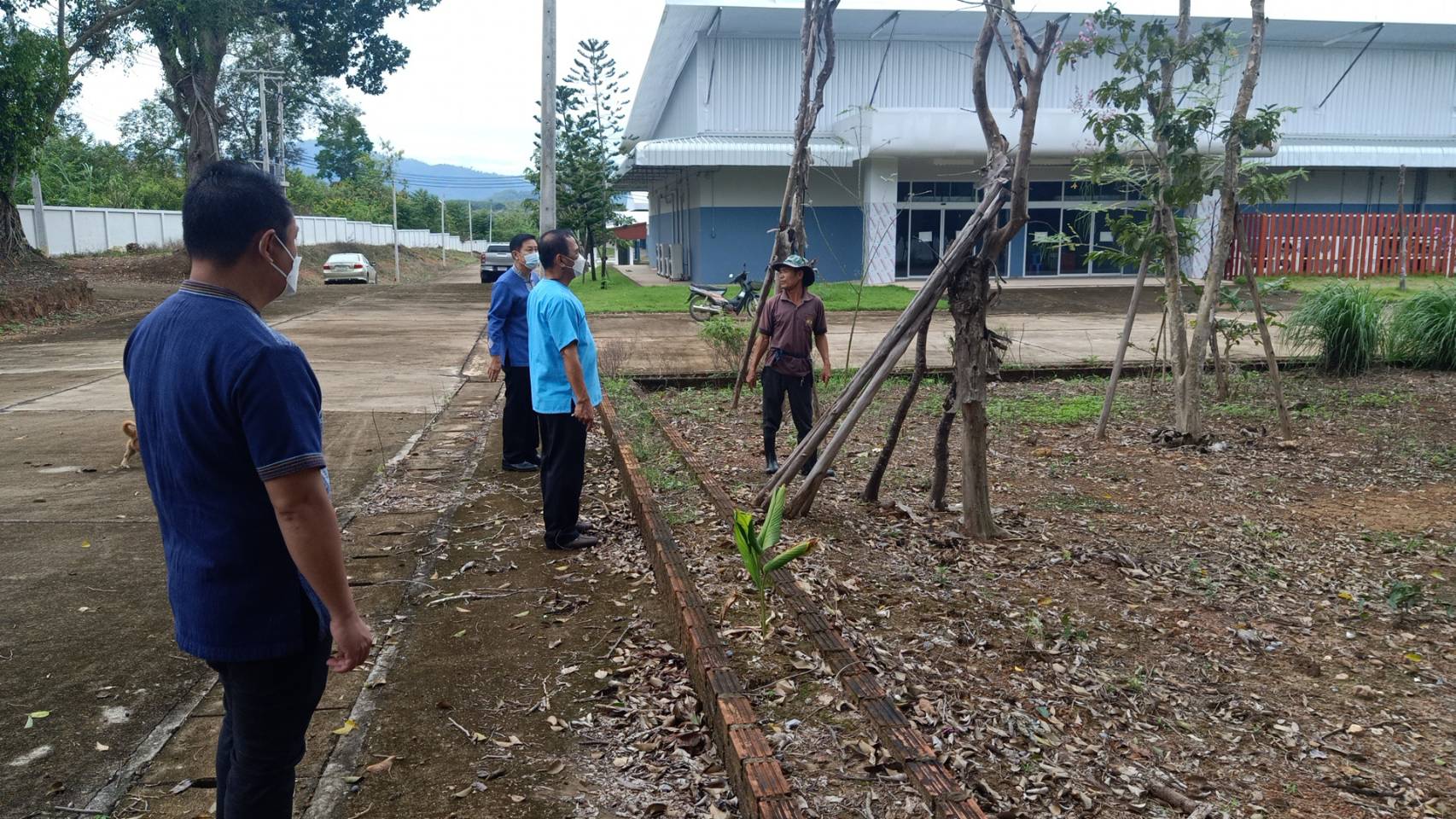 @ที่นี่เมืองน่าน@ พช.น่าน เตรียมพื้นที่จัดกิจกรรมวันรักต้นไม้ประจำปีของชาติ พ.ศ.2564