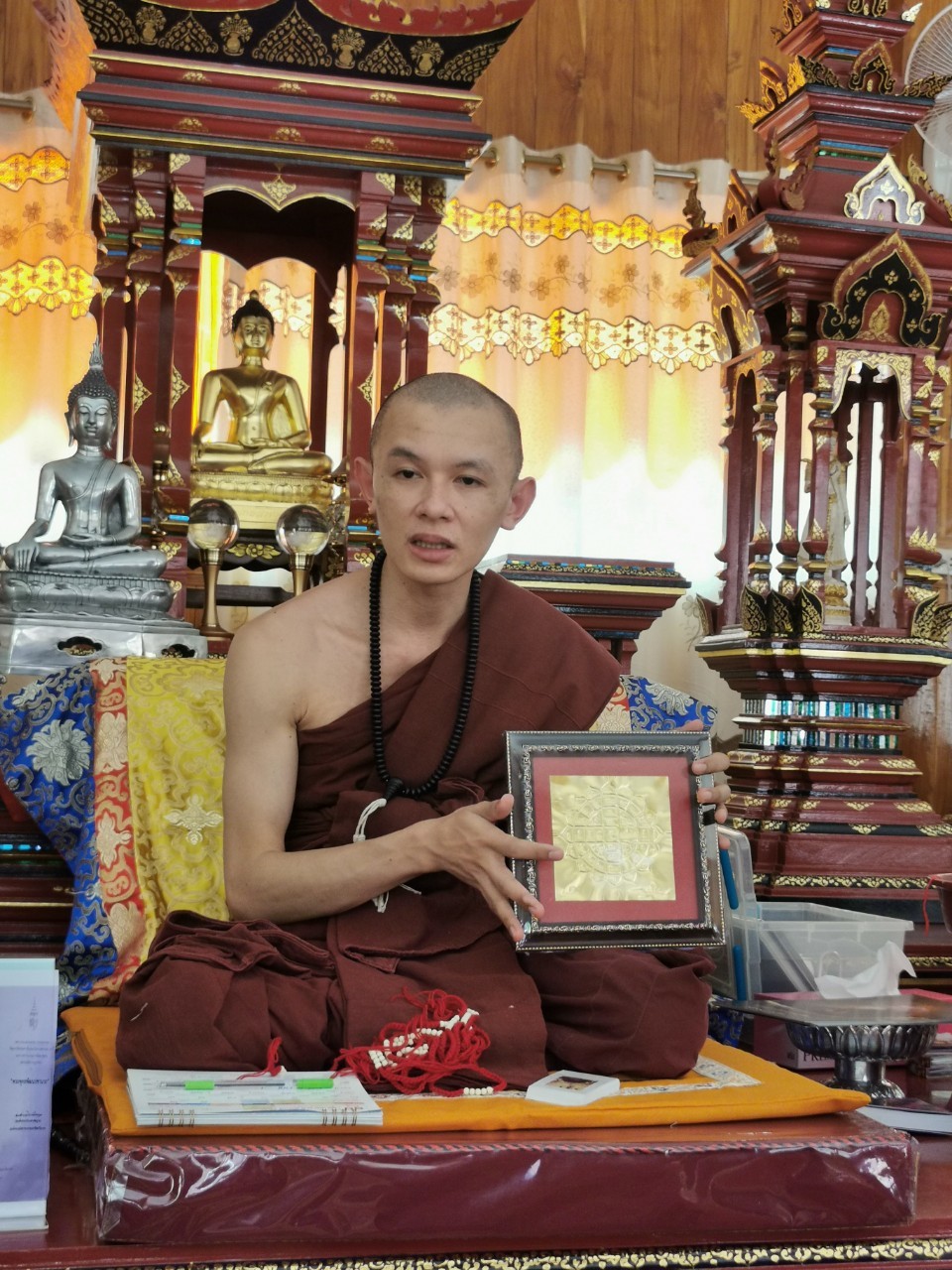 @ที่นี่เมืองน่าน@ พช.น่าน : ทำพิธีจารอักขระแผ่นโลหะมงคล เพื่อเตรียมการจัดพิธีหล่อพระพุทธรูป และเหรียญพระพุทธพัฒนปชานาถ เนื่องในโอกาสครบรอบ 60 ปี สถาปนากรมการพัฒนาชุมชน