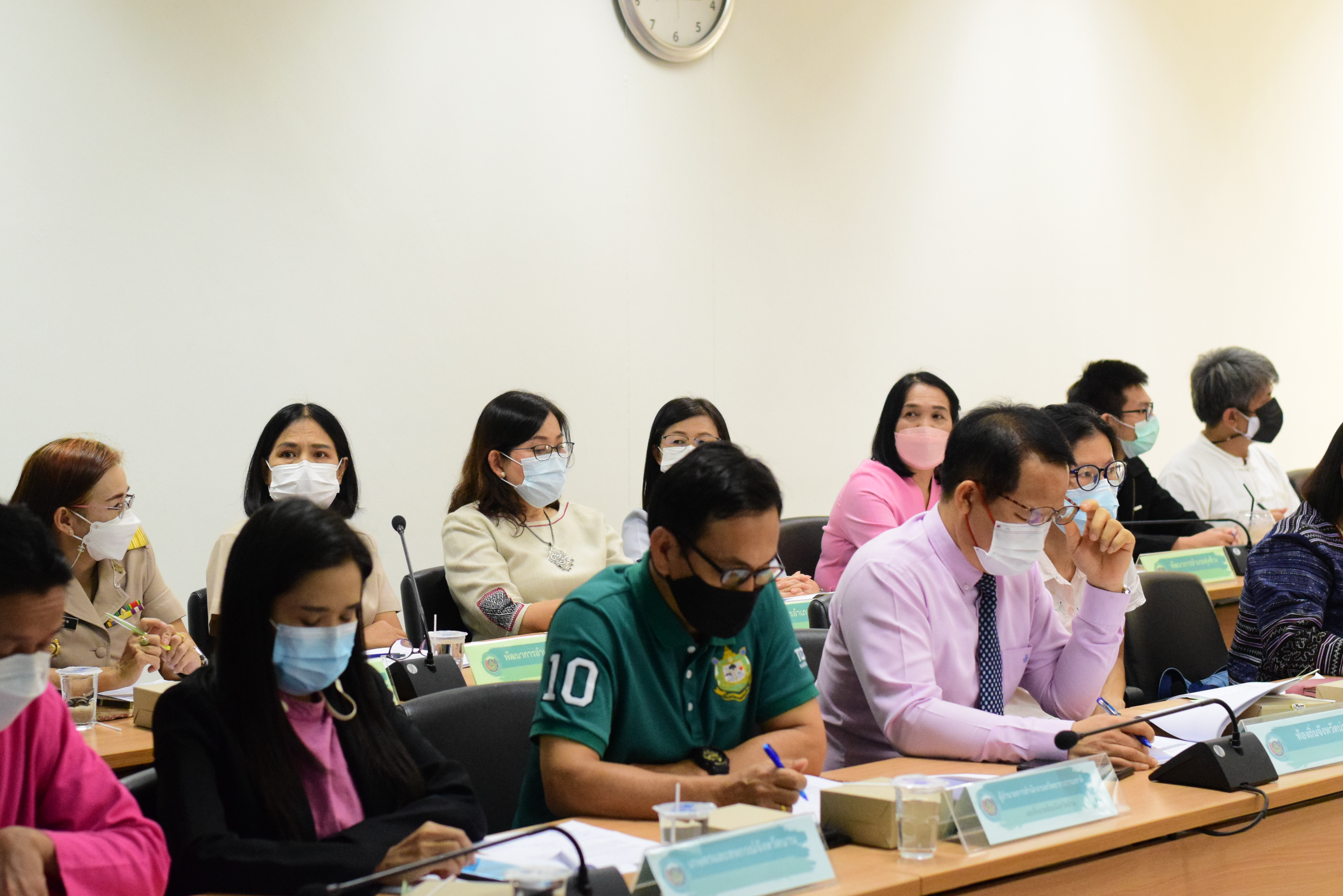 @ที่นี่เมืองน่าน@ พช.น่าน ประชุมคณะทำงานบริหารการจัดเก็บข้อมูลเพื่อการพัฒนาชุมชนจังหวัดน่าน ประจำปี 2564 ครั้งที่ 2/2564