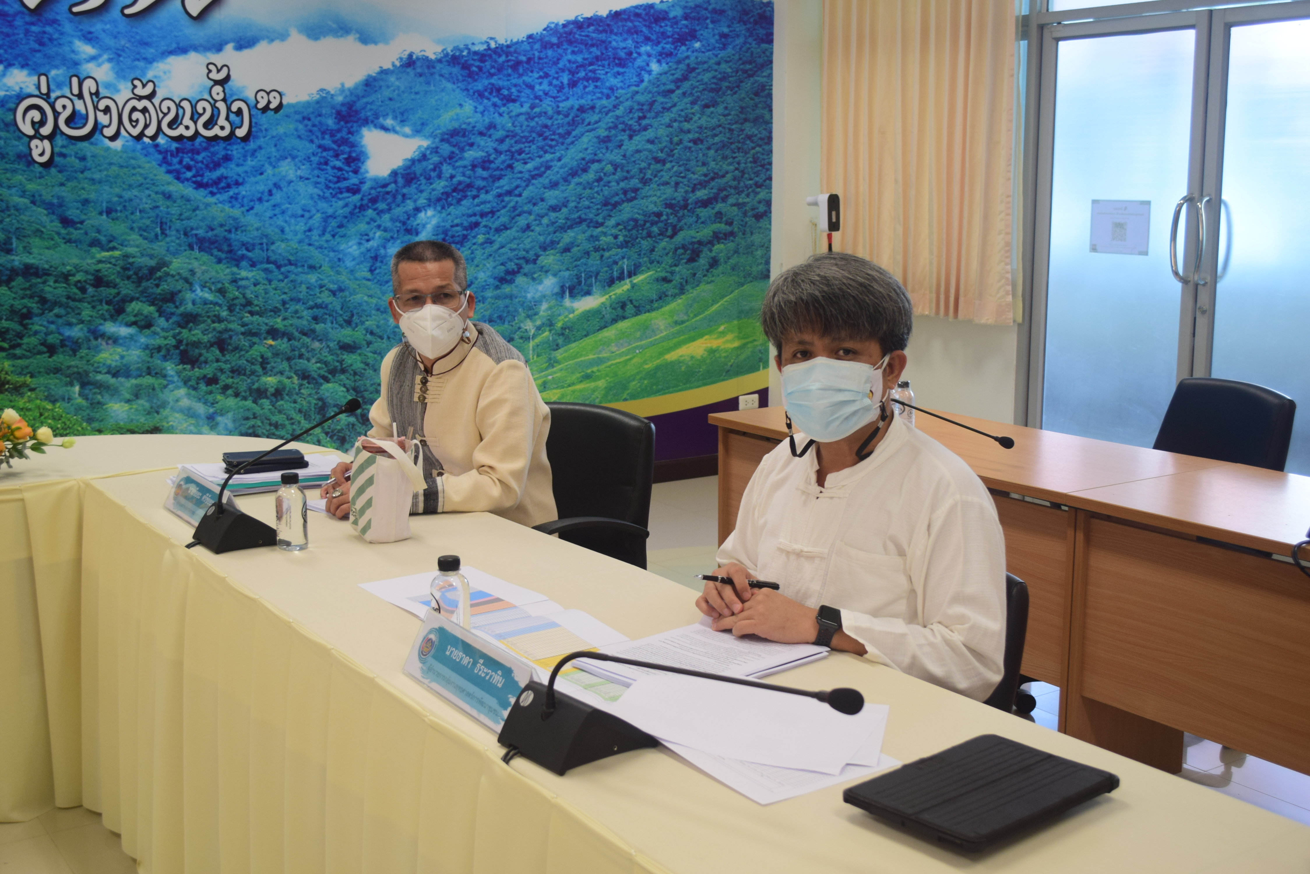 @ที่นี่เมืองน่าน@ พช.น่าน ร่วมประชุมชี้แจงการขับเคลื่อนการดำเนินงานขจัดความยากจนและพัฒนาคนทุกช่วงวัยอย่างยั่งยืนตามหลักปรัชญาของเศรษฐกิจพอเพียง ผ่านระบบ Video Conference System – VCS