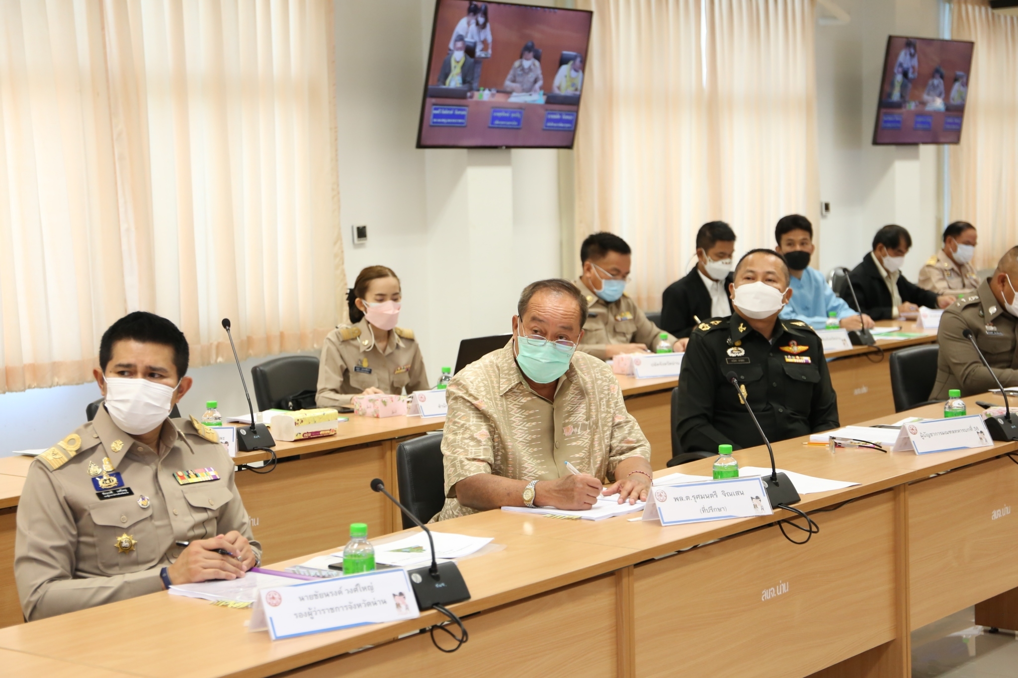 @ที่นี่เมืองน่าน@ น่านขับเคลื่อนขยายผลการพัฒนาพื้นที่และคุณภาพชีวิตตามหลักทฤษฎีใหม่ สู่ “โคก หนอง นา โมเดล” มุ่งสู่การพลิกฟื้นคืนผืนป่า แก้ปัญหาน้ำท่วมน้ำแล้ง สร้างรายได้ให้ประชาชนอย่างยั่งยืน