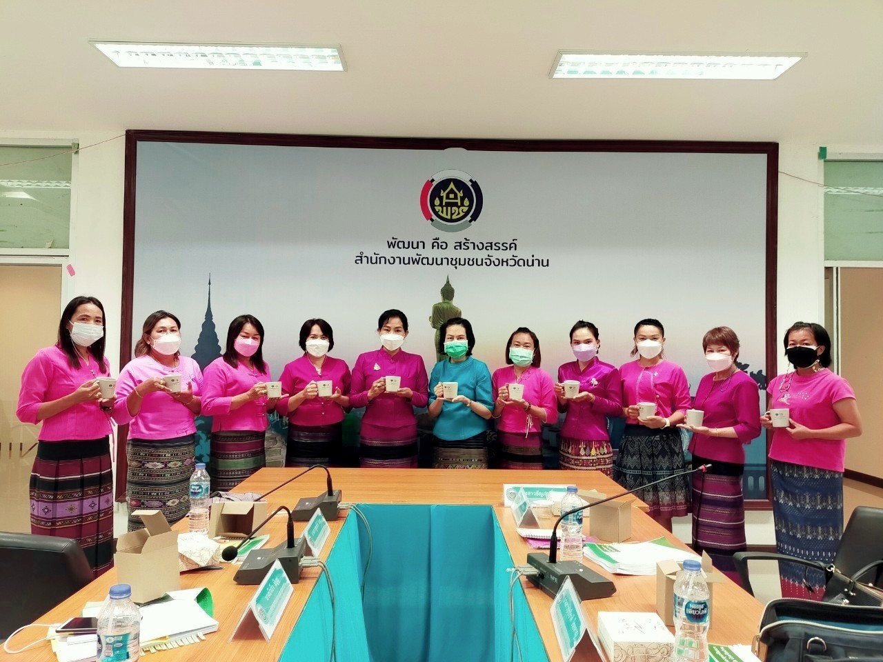 @ที่นี่เมืองน่าน@ พช.น่าน ประชุมคณะทำงานขับเคลื่อนกองทุนพัฒนาบทบาทสตรีระดับจังหวัด จังหวัดน่าน ครั้งที่ 1/2565