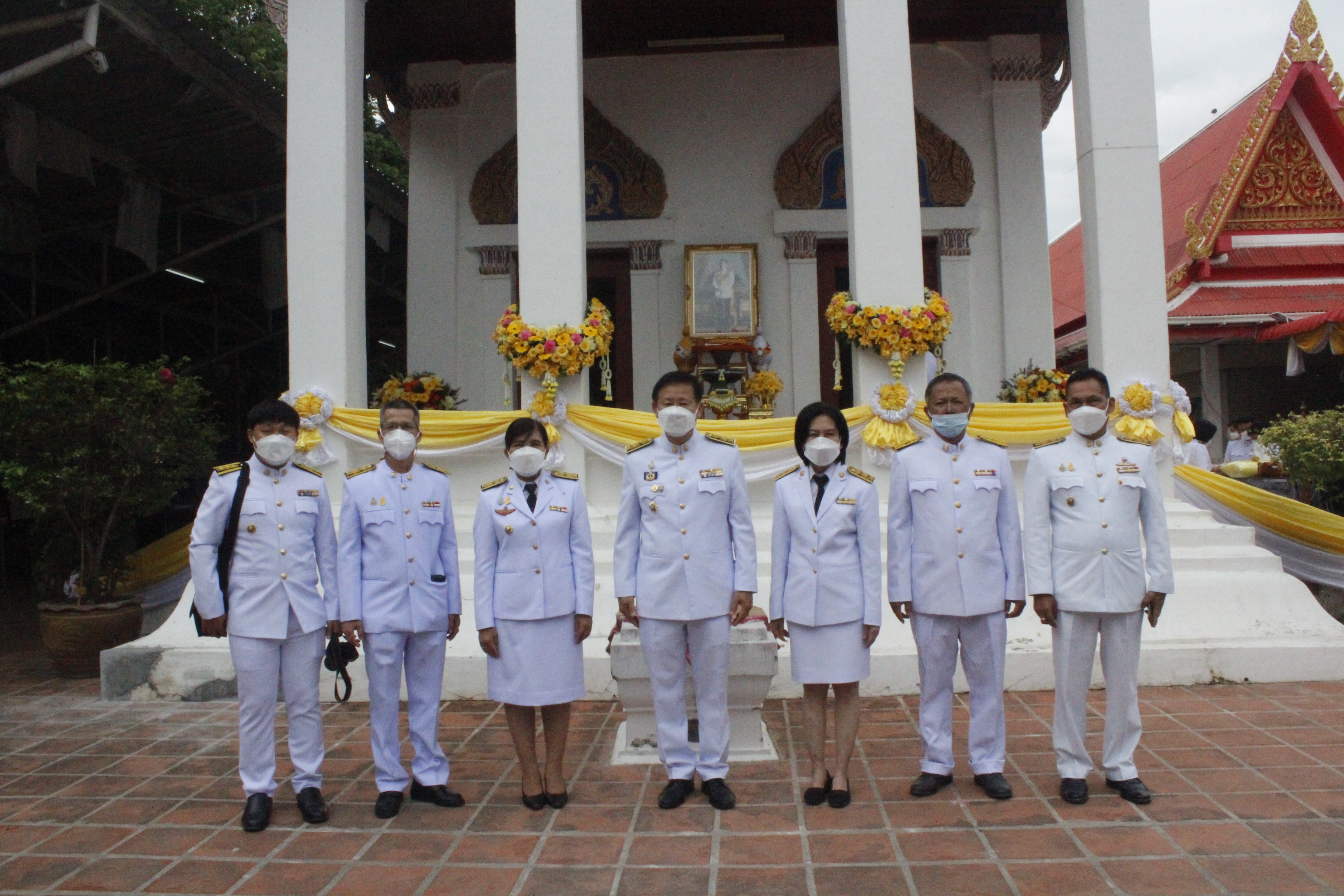 @ที่นี่เมืองน่าน@ พช.น่าน ร่วมงานถวายผ้าพระกฐินพระราชทาน กรมการพัฒนาชุมชน ประจำปี พ.ศ. 2564 ณ วัดธรรมามูลวรวิหาร อ.เมืองชัยนาท จังหวัดชัยนาท