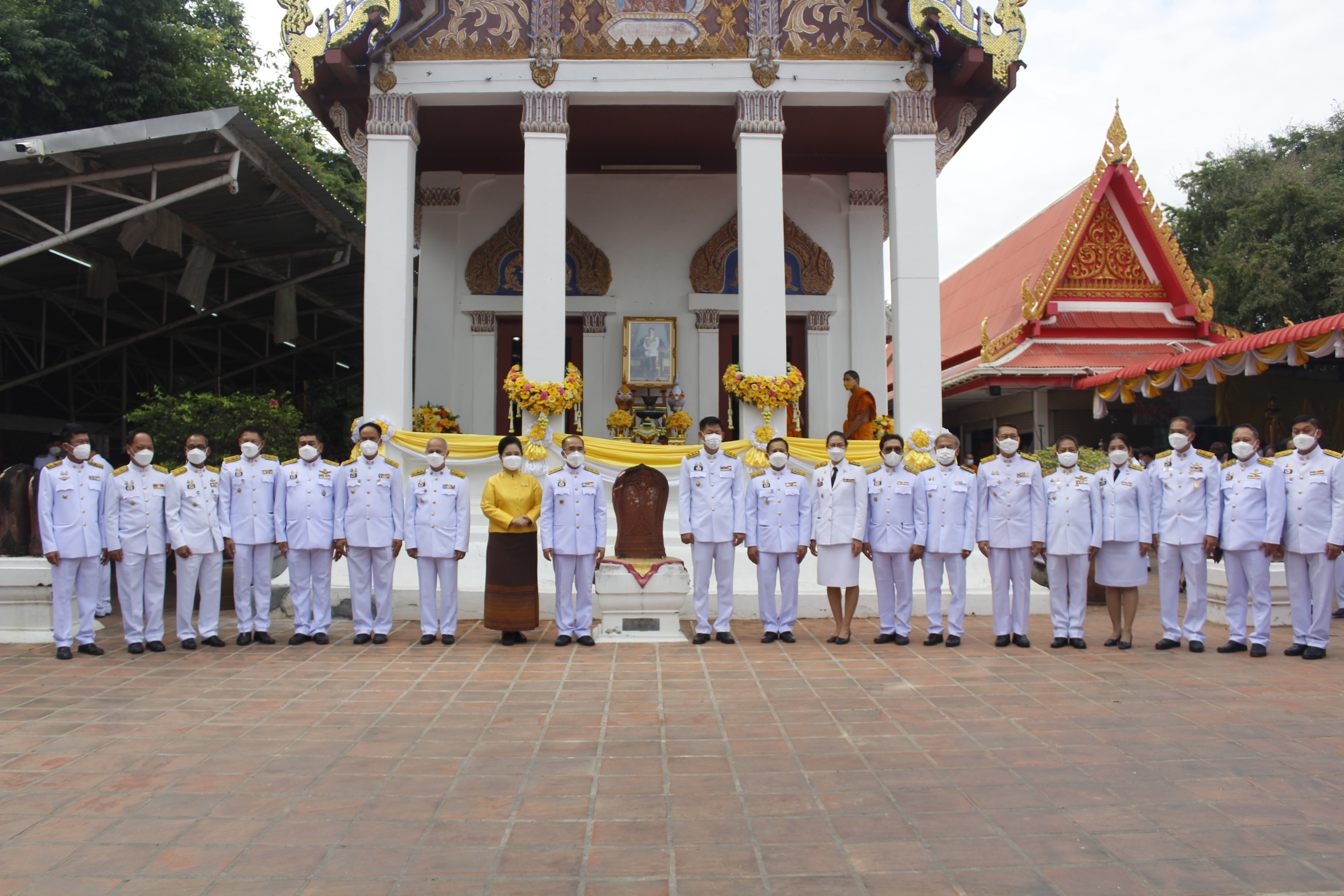 @ที่นี่เมืองน่าน@ พช.น่าน ร่วมงานถวายผ้าพระกฐินพระราชทาน กรมการพัฒนาชุมชน ประจำปี พ.ศ. 2564 ณ วัดธรรมามูลวรวิหาร อ.เมืองชัยนาท จังหวัดชัยนาท