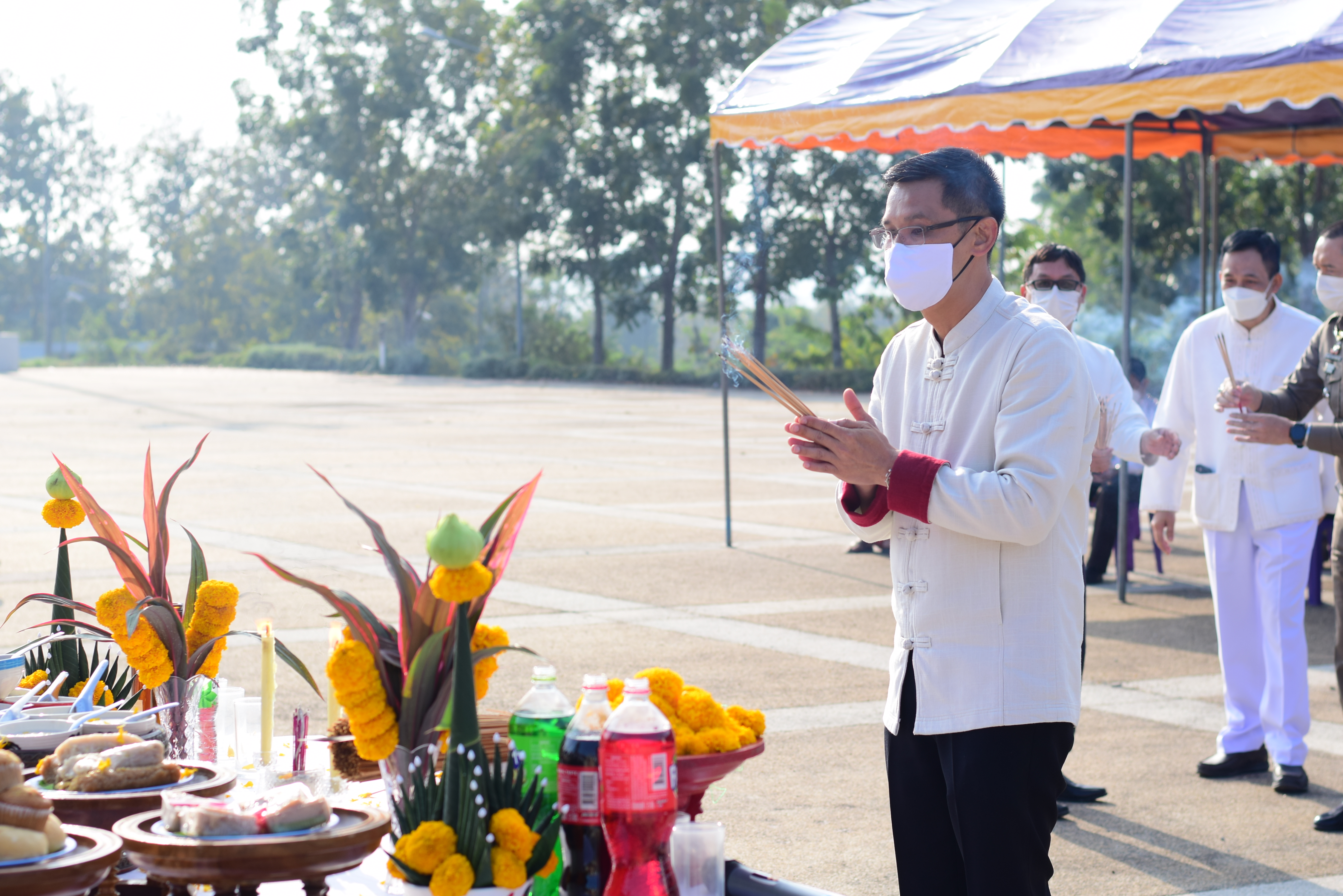 @ที่นี่เมืองน่าน@ พช.น่าน ร่วมพิธีทำบุญอาคารศาลากลางจังหวัดน่าน เพื่อความเป็นสิริมงคลและความเจริญรุ่งเรืองของข้าราชการ