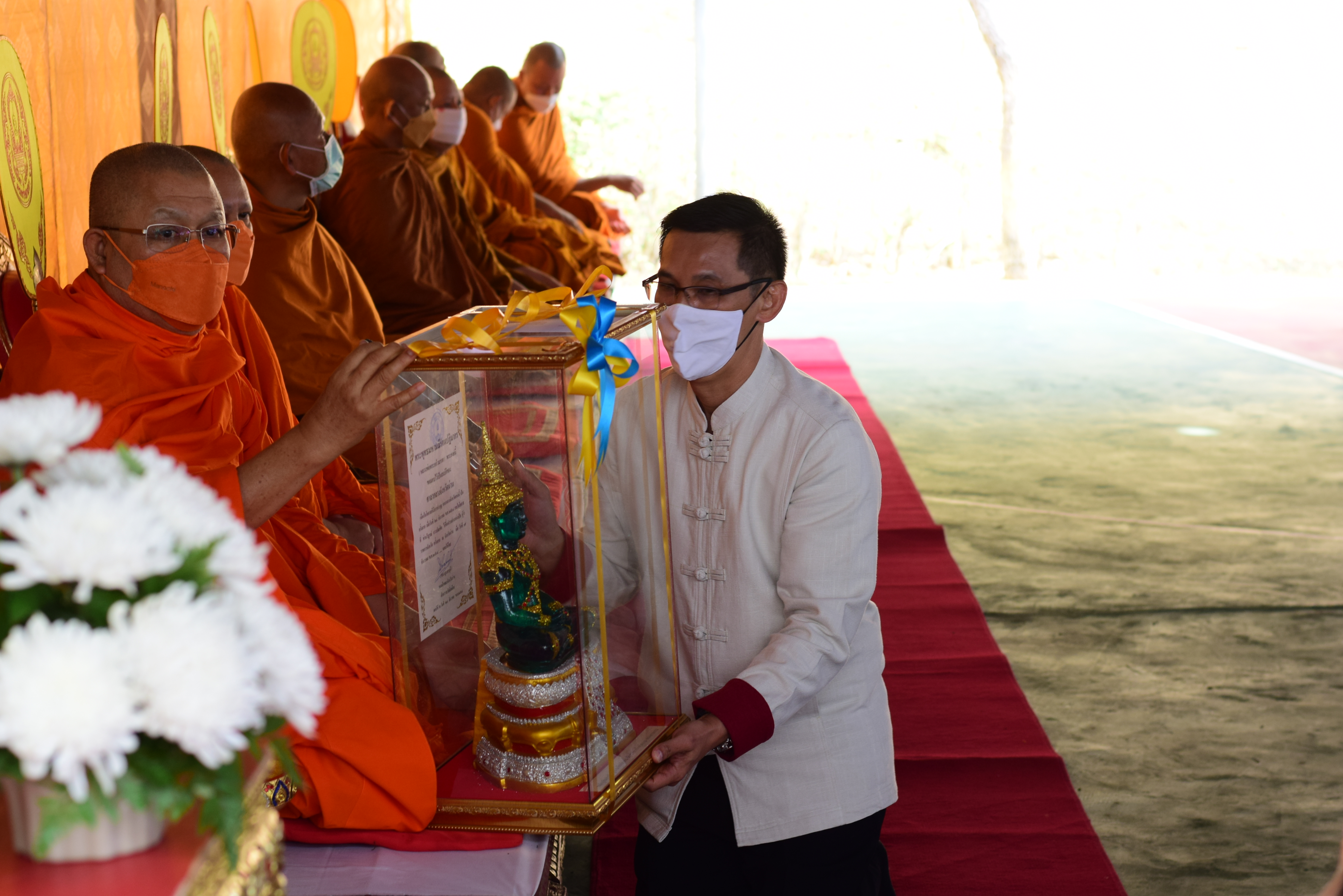 @ที่นี่เมืองน่าน@ พช.น่าน ร่วมพิธีทำบุญอาคารศาลากลางจังหวัดน่าน เพื่อความเป็นสิริมงคลและความเจริญรุ่งเรืองของข้าราชการ