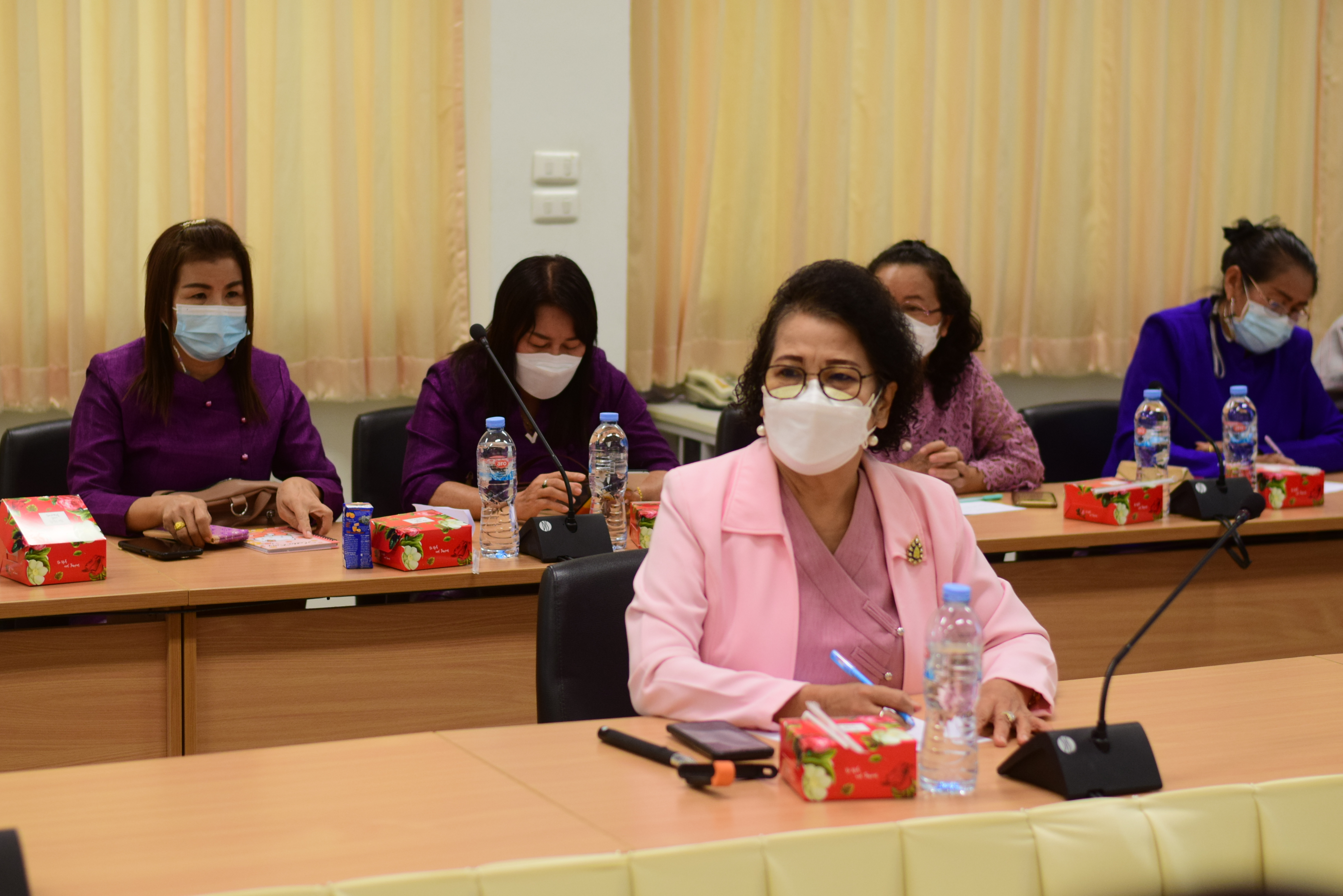 @ที่นี่เมืองน่าน@ พช.น่าน จัดประชุมคณะกรรมการพัฒนาสตรีจังหวัดน่านวางแผนการขับเคลื่อนงานตามภารกิจขององค์กรสตรี ประจำปี 2565