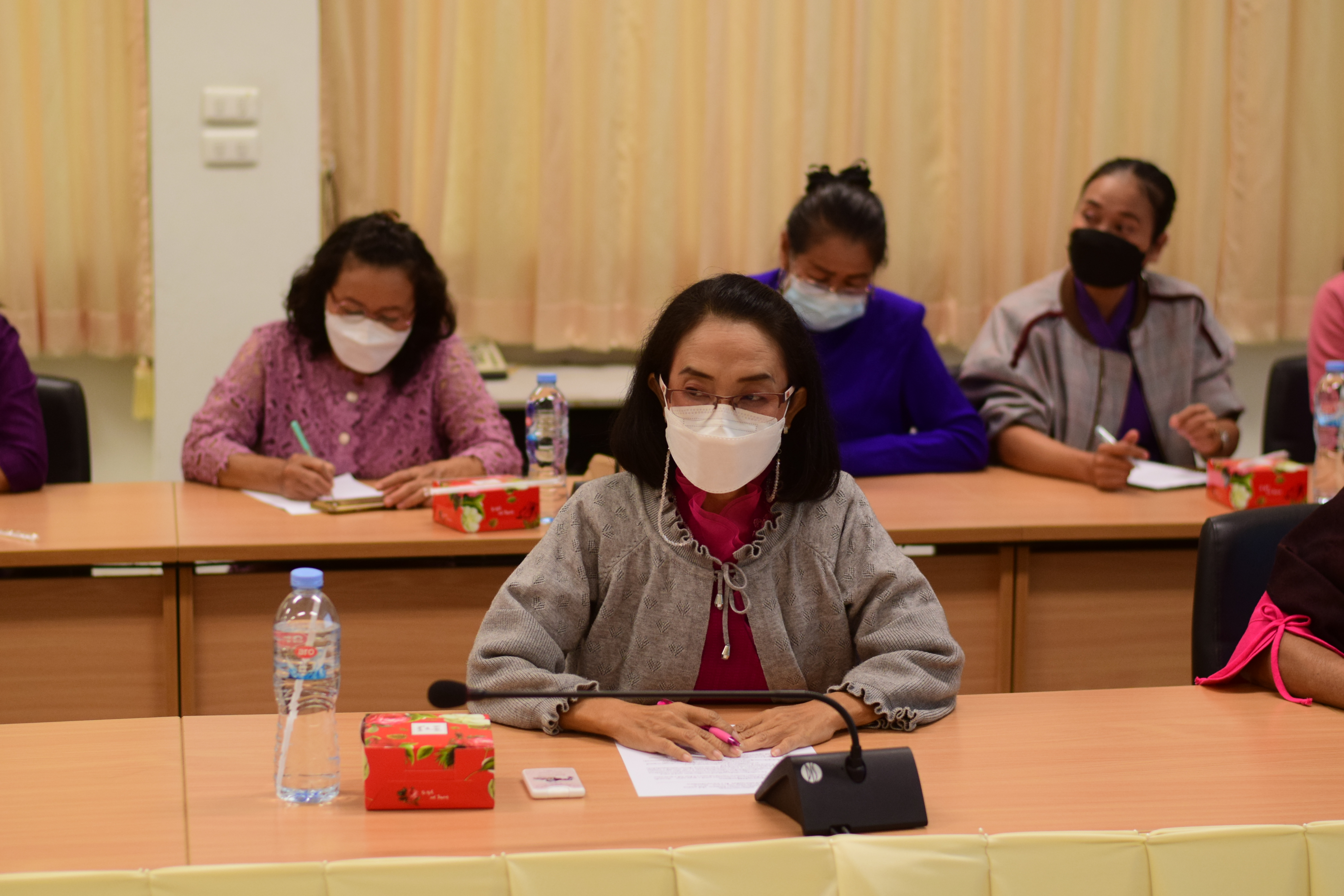 @ที่นี่เมืองน่าน@ พช.น่าน จัดประชุมคณะกรรมการพัฒนาสตรีจังหวัดน่านวางแผนการขับเคลื่อนงานตามภารกิจขององค์กรสตรี ประจำปี 2565