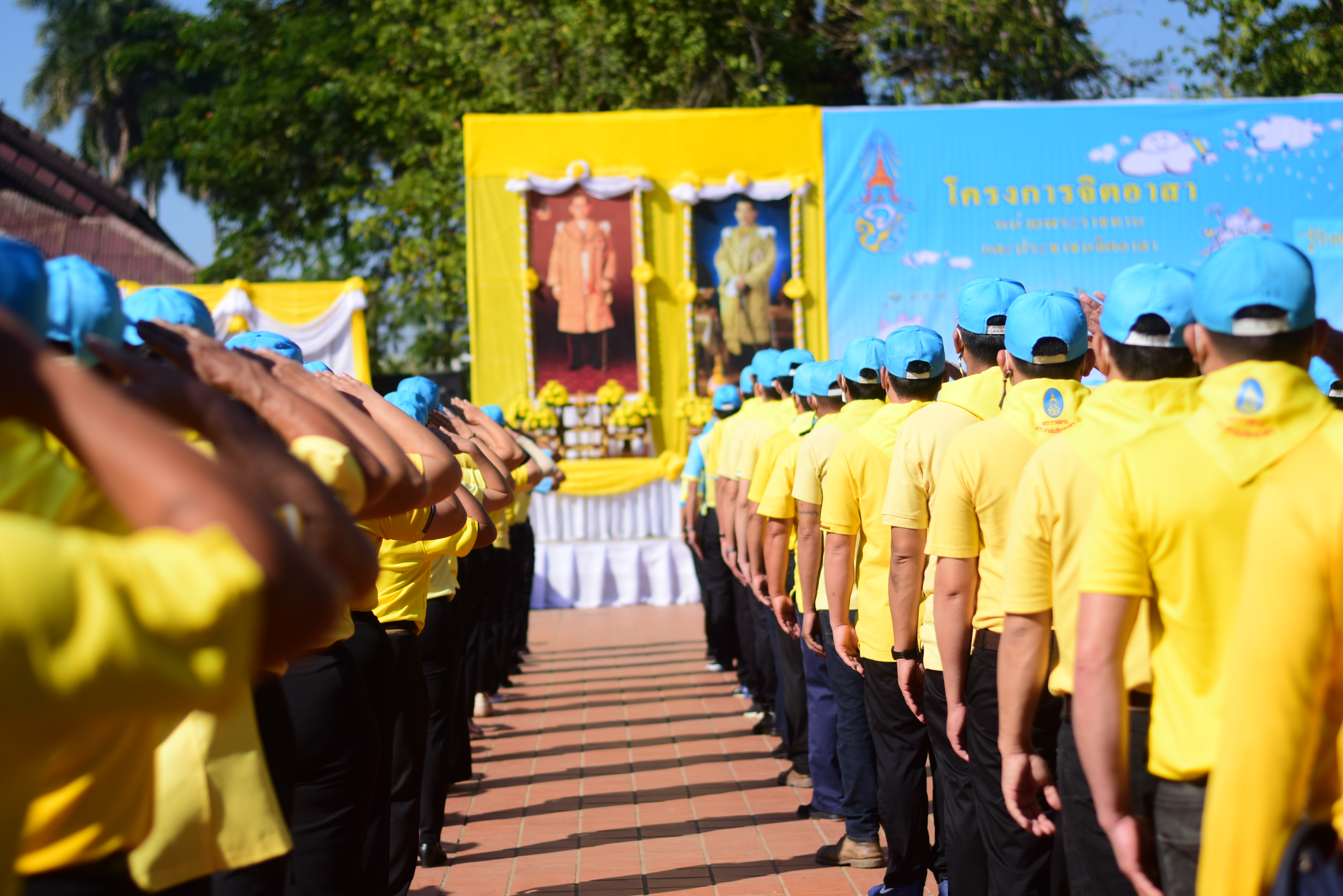 @ที่นี่เมืองน่าน@ พช.น่าน ร่วมกิจกรรมจิตอาสา “รู้รักสามัคคี รักษ์สิ่งแวดล้อม พัฒนาคุณภาพชีวิต” เนื่องในวันคล้ายวันพระบรมราชสมภพพระบาทสมเด็จพระบรมชนกาธิเบศร มหาภูมิพลอดุลยเดชมหาราช บรมนาถบพิตร