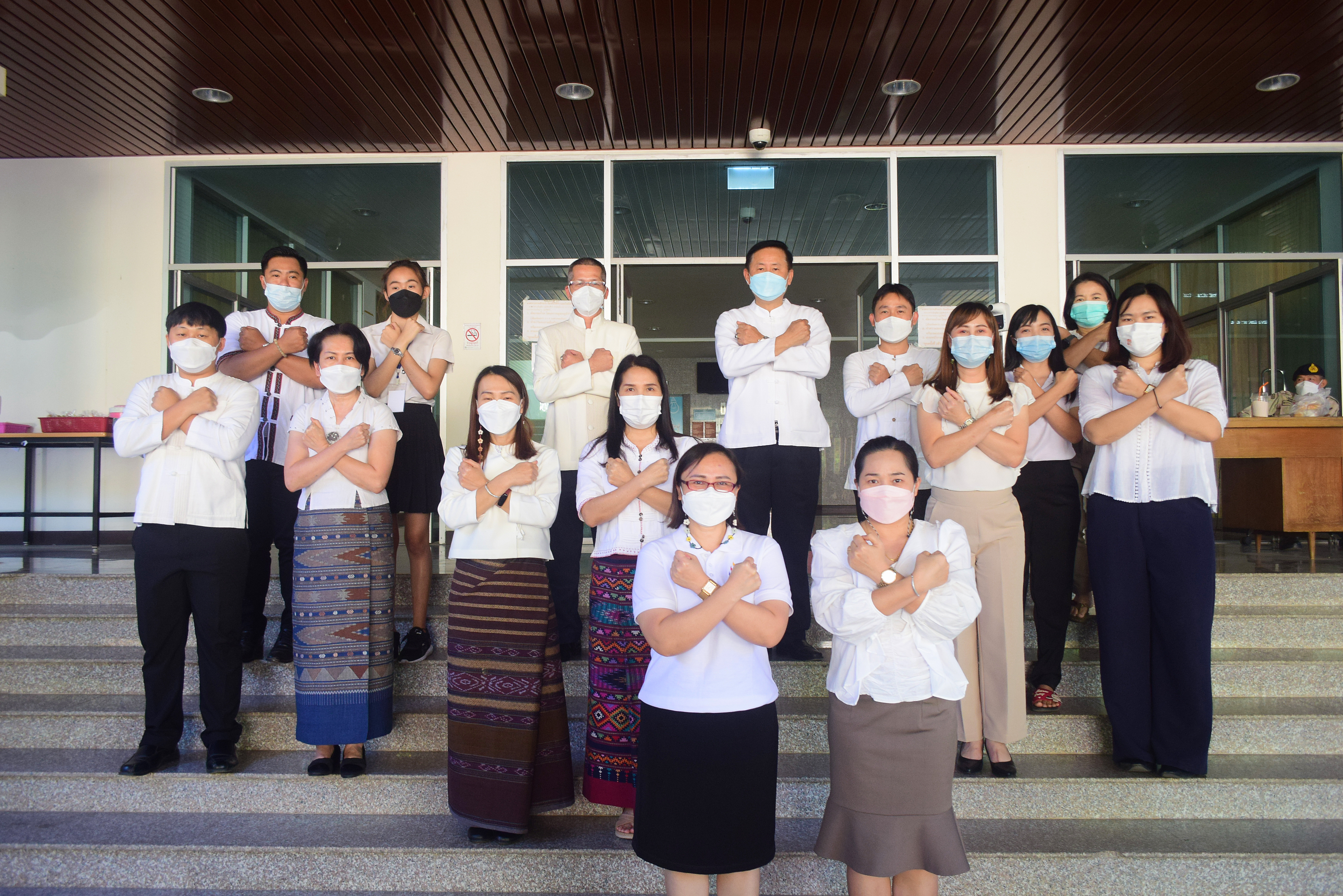 @ที่นี่เมืองน่าน@ พช.น่าน ร่วมประกาศเจตนารมณ์ในการต่อต้านการทุจริต เนื่องในวันต่อต้านคอร์รัปชั่นสากล ยึดธรรมาภิบาล คุณธรรมและความโปร่งใส