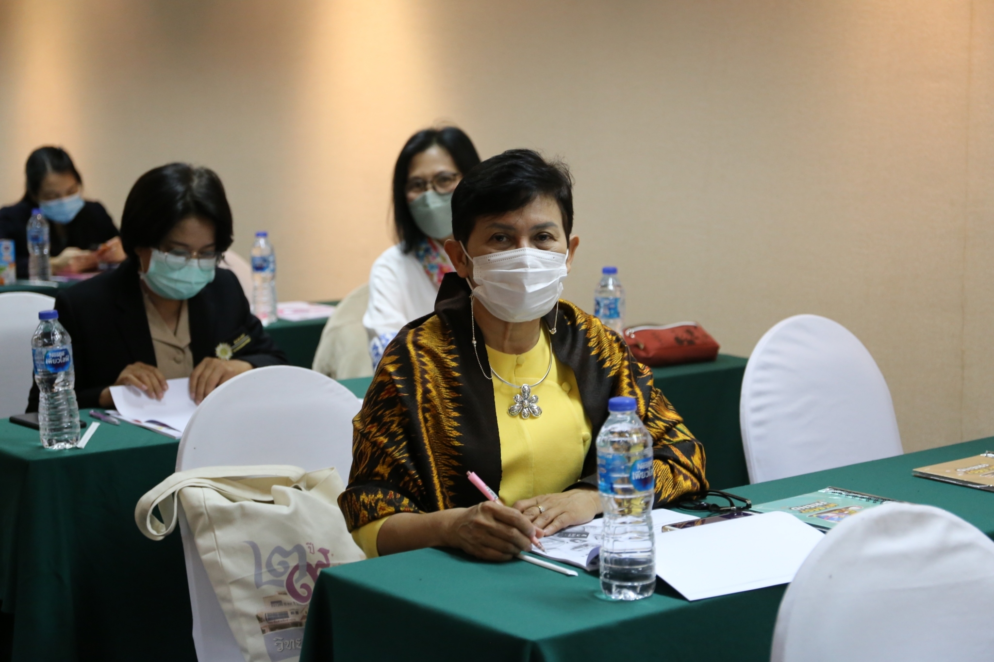 @ที่นี่เมืองน่าน@ พช.น่าน พัฒนาศักยภาพคณะกรรมการบริหารเครือข่ายองค์ความรู้ และคณะอนุกรรมการบริหารเครือข่ายองค์ความรู้ (Knowledge – Based OTOP : KBO) จังหวัดน่าน