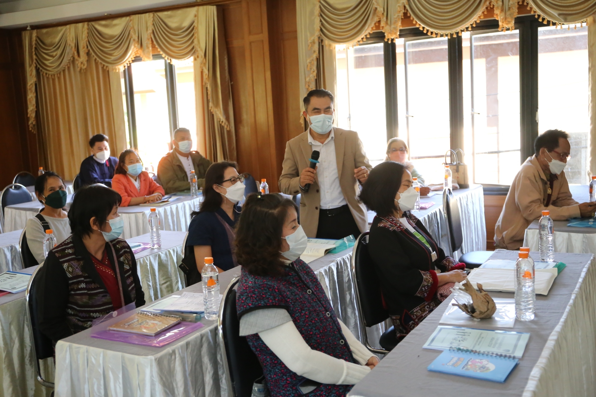 @ที่นี่เมืองน่าน@ พช.น่าน ประชุมเชิงปฏิบัติการพัฒนาศักยภาพเครือข่าย OTOP จังหวัดน่าน