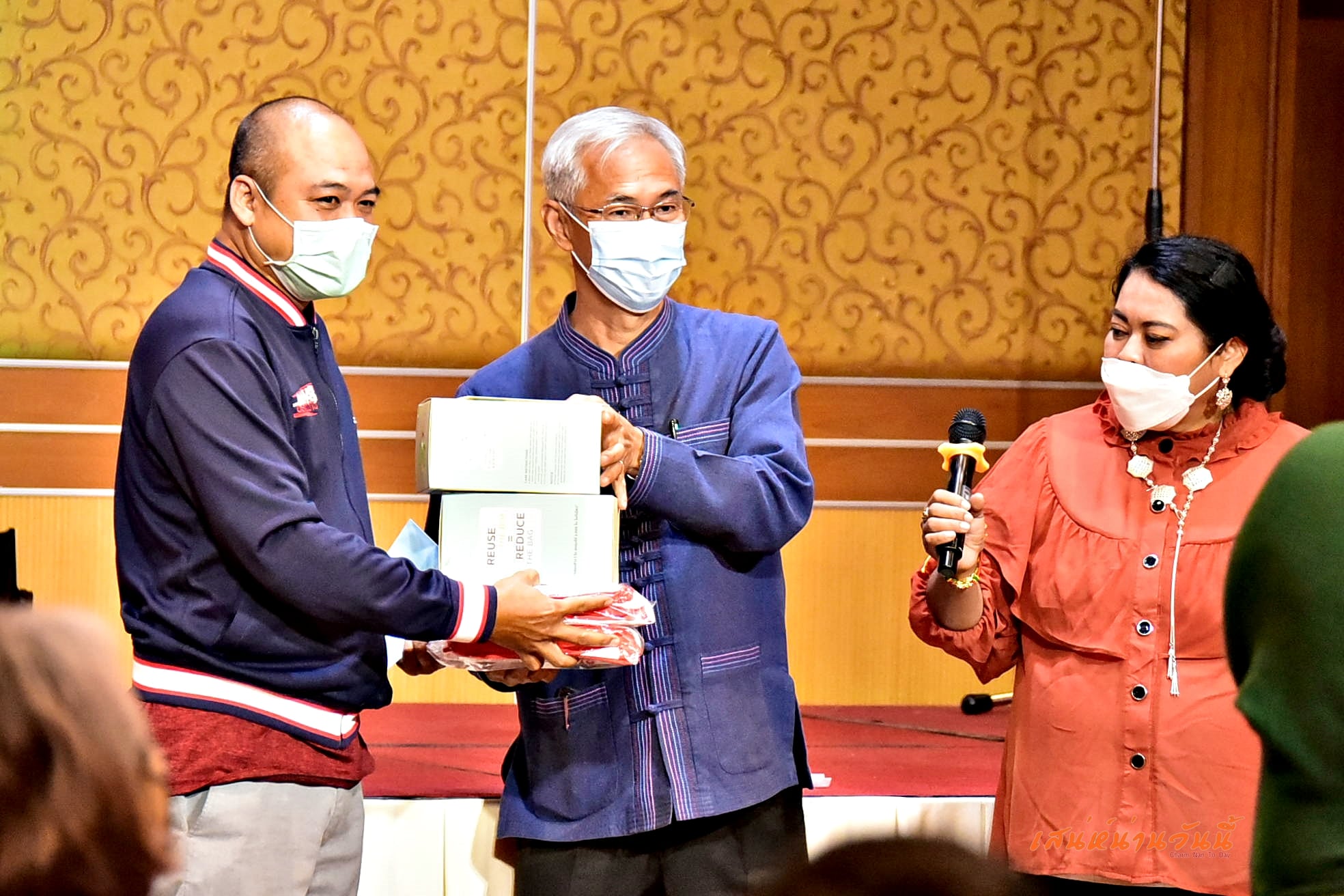 @ที่นี่เมืองน่าน@ ผู้ว่าราชการจังหวัดน่านพบสื่อสรุปผลการดำเนินงานตามนโยบาย