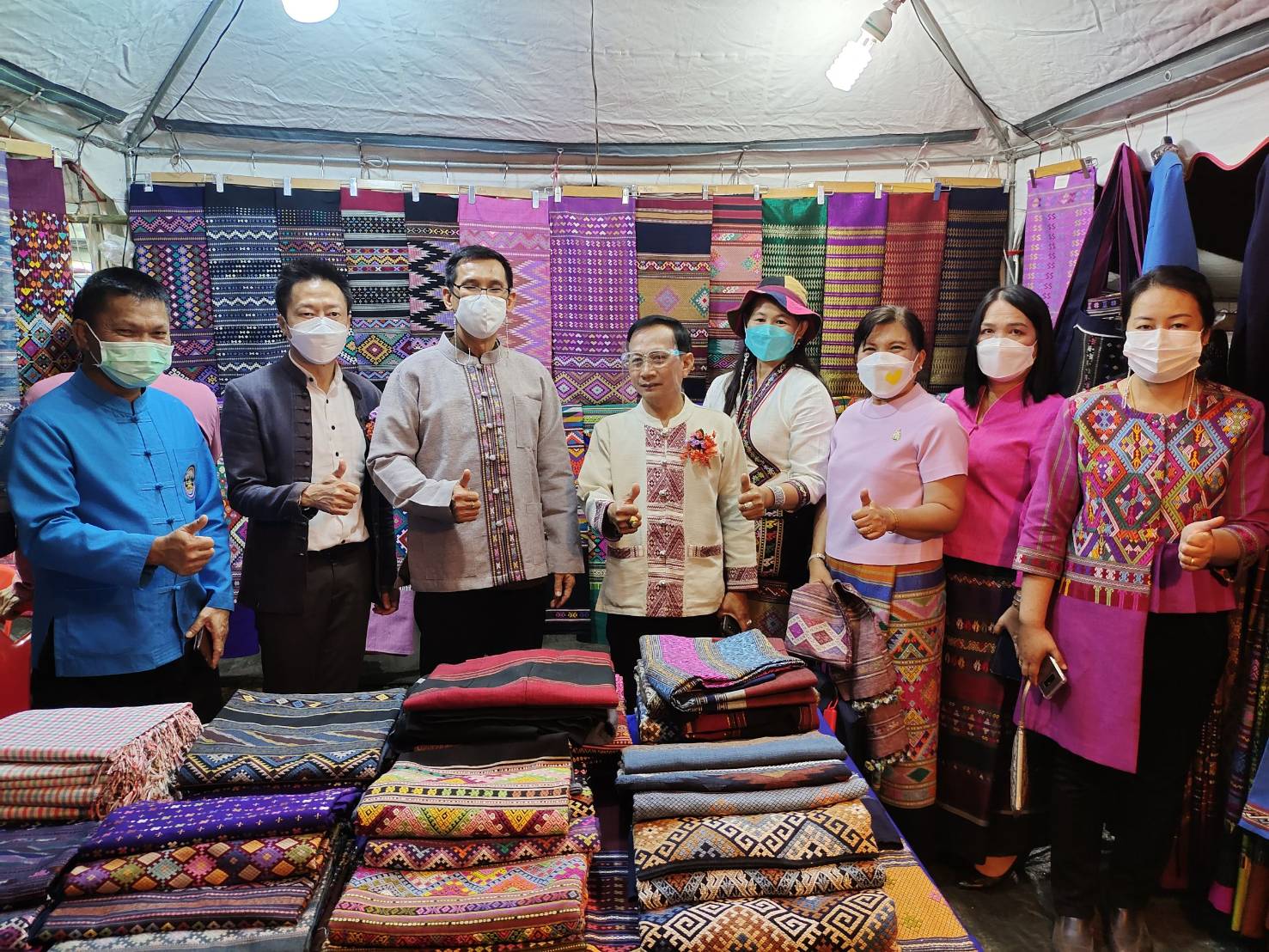 @ที่นี่เมืองน่าน@ พช.น่าน ร่วมพิธิเปิดงานมหกรรมส้มสีทองและสินค้าเกษตรปลอดภัย ประจำปี2565