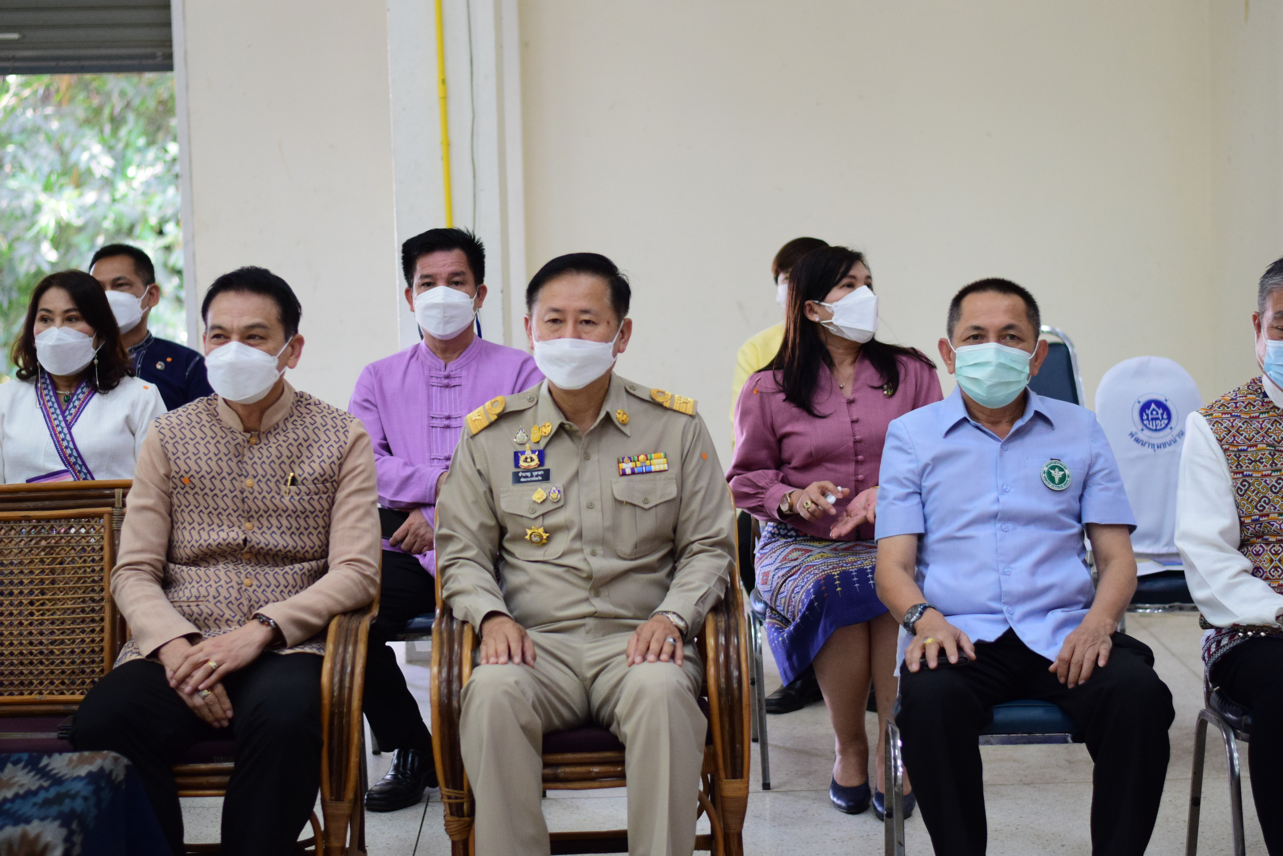 @ที่นี่เมืองน่าน@ มูลนิธิป่อเต็กตึ๊ง ร่วมกับกรมการพัฒนาชุมชน มอบอาชีพ สร้างชีวิตแก่ครัวเรือนยากจนจังหวัดน่าน