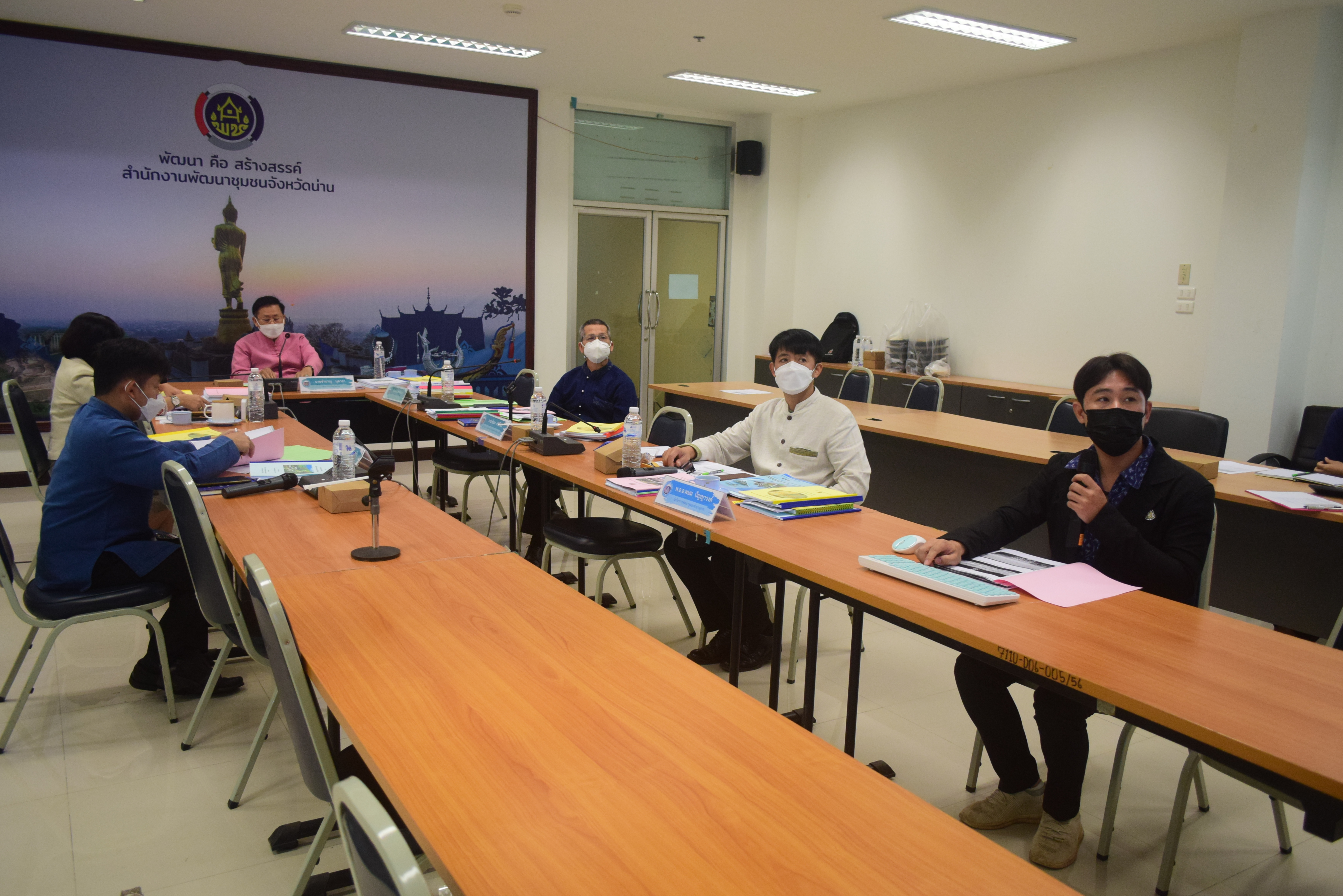 @ที่นี่เมืองน่าน@ พช.น่าน นำเสนอผลการดำเนินงานสารสนเทศตำบลต้นแบบเพื่อพัฒนาคุณภาพชีวิต ประจำปี 2565