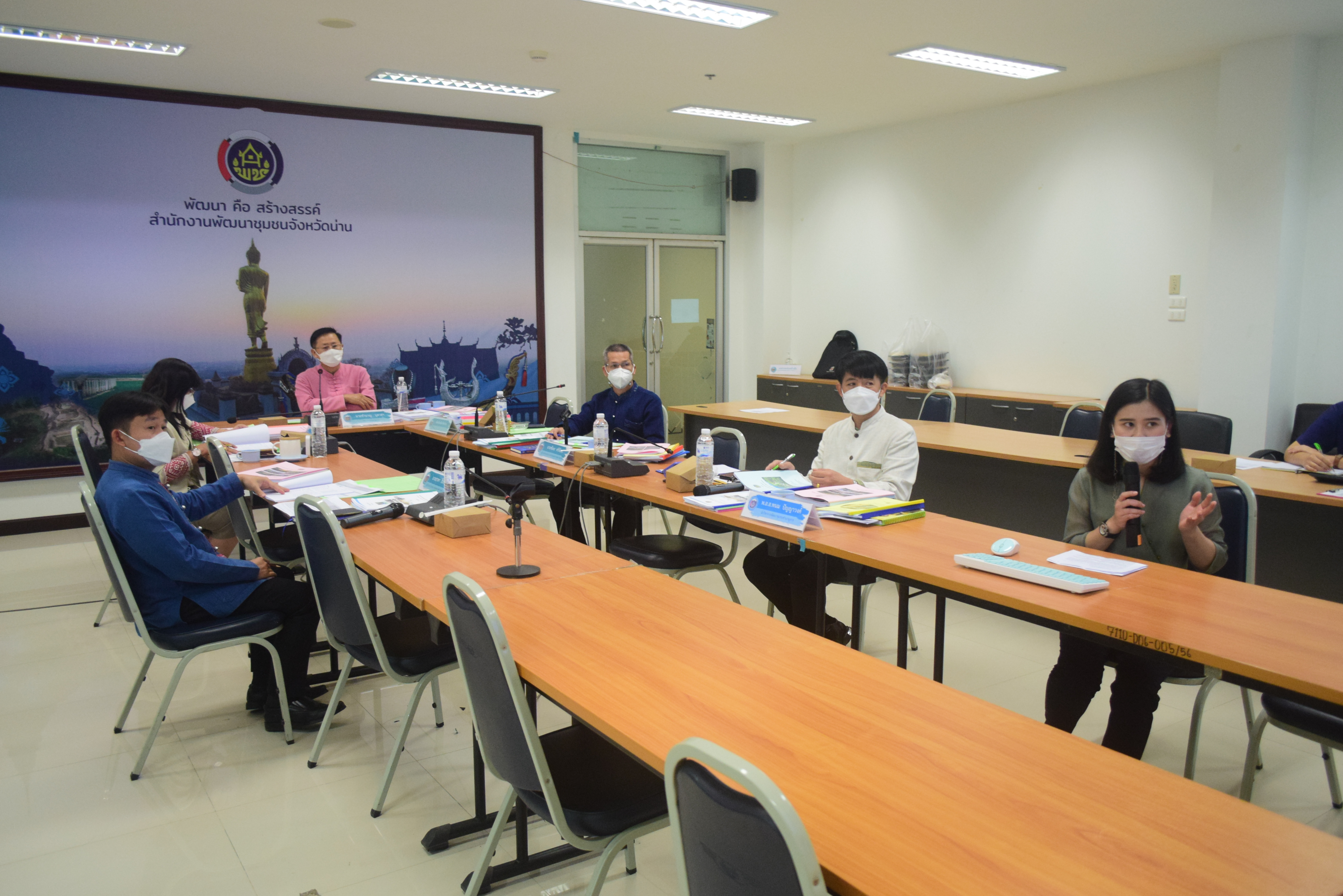 @ที่นี่เมืองน่าน@ พช.น่าน นำเสนอผลการดำเนินงานสารสนเทศตำบลต้นแบบเพื่อพัฒนาคุณภาพชีวิต ประจำปี 2565