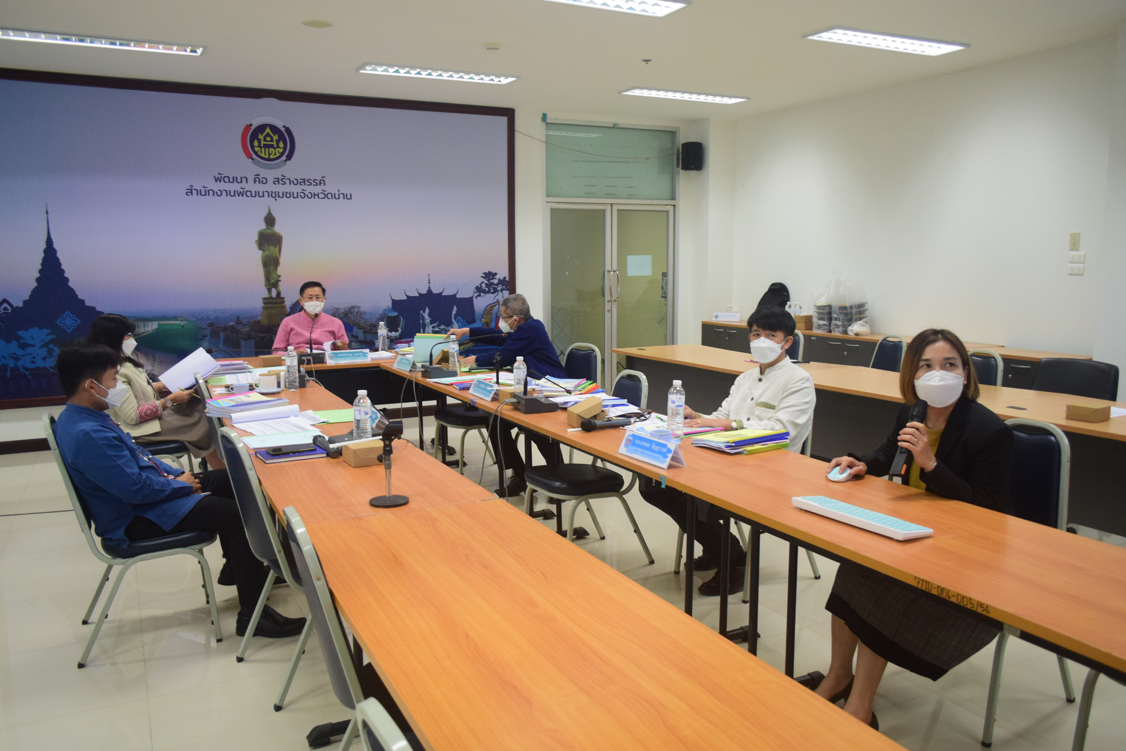 @ที่นี่เมืองน่าน@ พช.น่าน นำเสนอผลการดำเนินงานสารสนเทศตำบลต้นแบบเพื่อพัฒนาคุณภาพชีวิต ประจำปี 2565