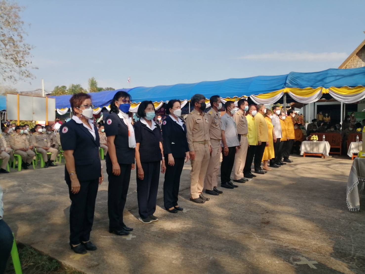 @ที่นี่เมืองน่าน@ พช.น่าน ร่วมกิจกรรมหน่วยแพทย์เคลื่อนที่ พอ.สว. กิจกรรมหน่วยบำบัดทุกข์ บำรุงสุข สร้างรอยยิ้มให้ประชาชน และกิจกรรมเพื่อสังคม ผู้ตรวจราชการแผ่นดิน เราทำความดีด้วยหัวใจ