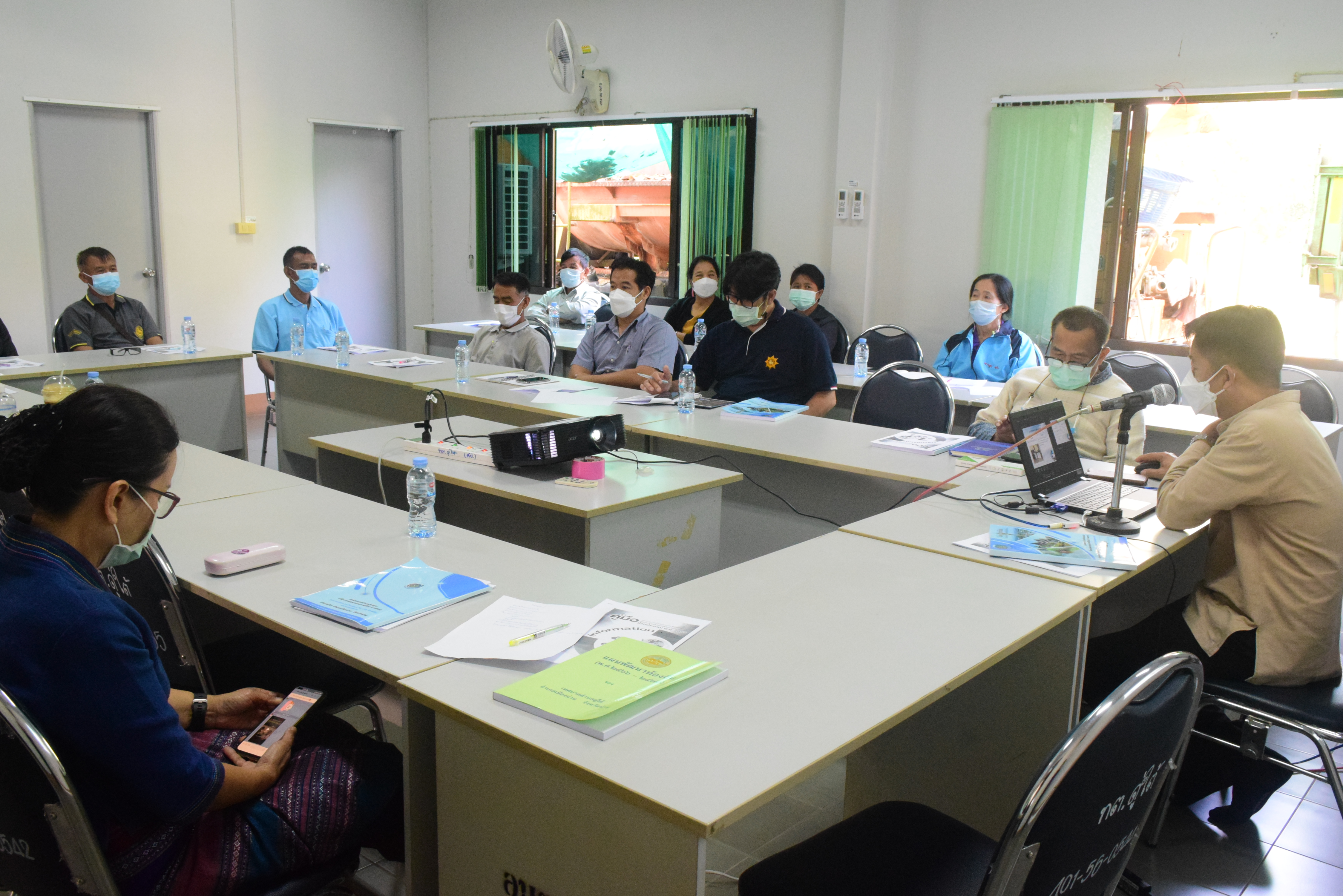 @ที่นี่เมืองน่าน@ พช.น่าน ประชุมเชิงปฏิบัติการเตรียมความพร้อมการจัดทำสารสนเทศตำบลต้นแบบเพื่อพัฒนาคุณภาพชีวิต ปีงบประมาณ 2565