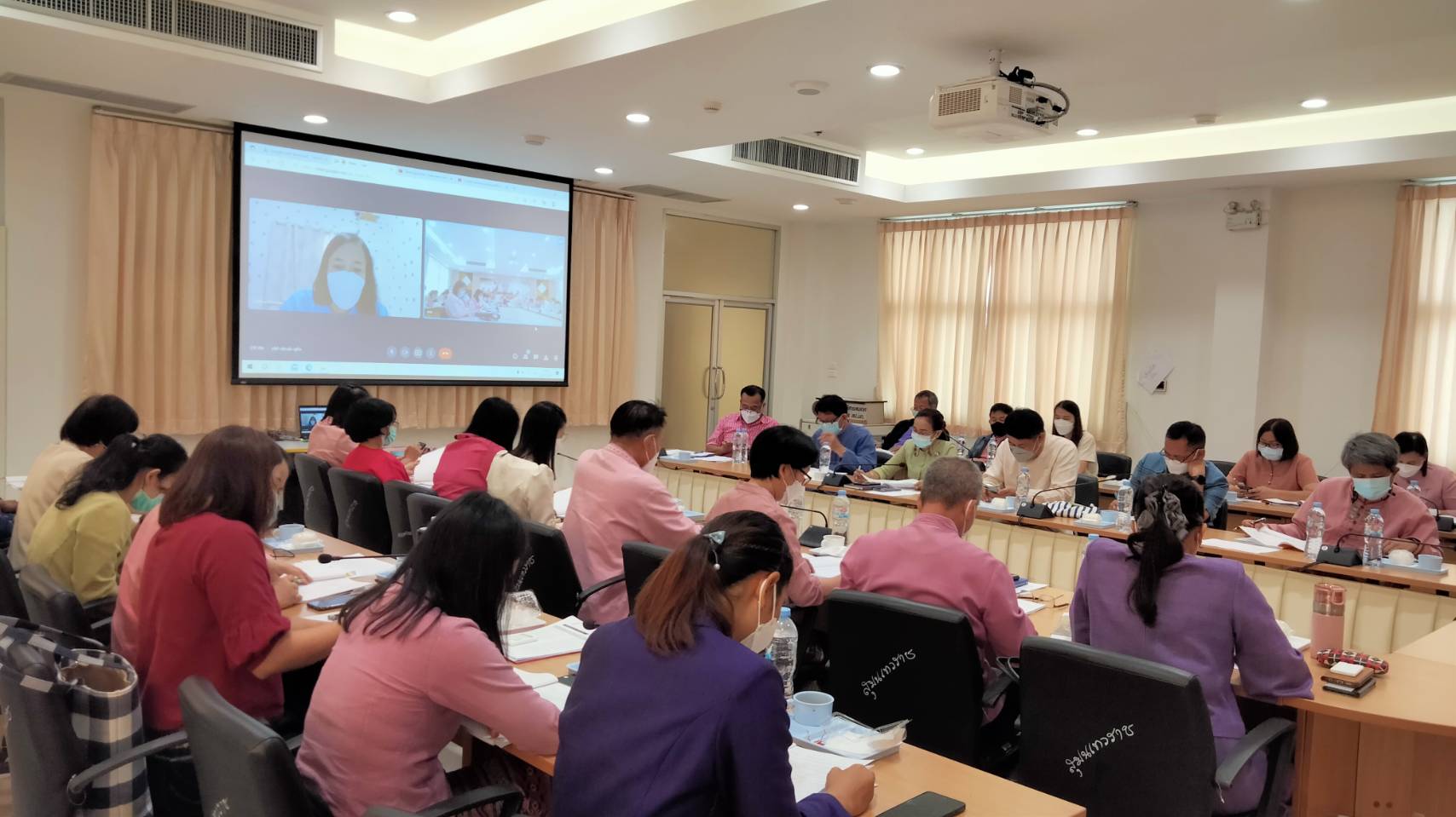 @ที่นี่เมืองน่าน@ พช.น่าน ประชุมพัฒนาการอำเภอและนักวิชาการพัฒนาชุมชนจังหวัดน่าน ครั้งที่ 4/2565