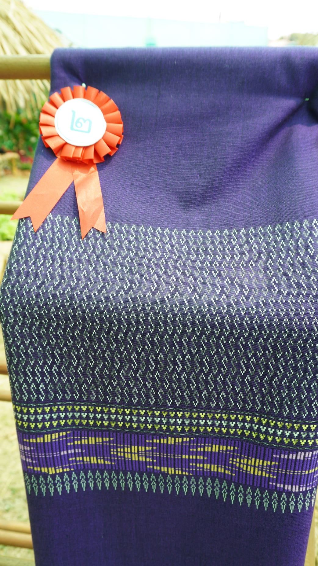 @ที่นี่เมืองน่าน@ ชมรมแม่บ้านมหาดไทยจังหวัดน่าน สนับสนุนการประกวด ผ้าลายพระราชทาน “ผ้าลายขอเจ้าฟ้าสิริวัณณวรีฯ” ในงานประจำปีและของดีเมืองน่าน ประจำปี 2565