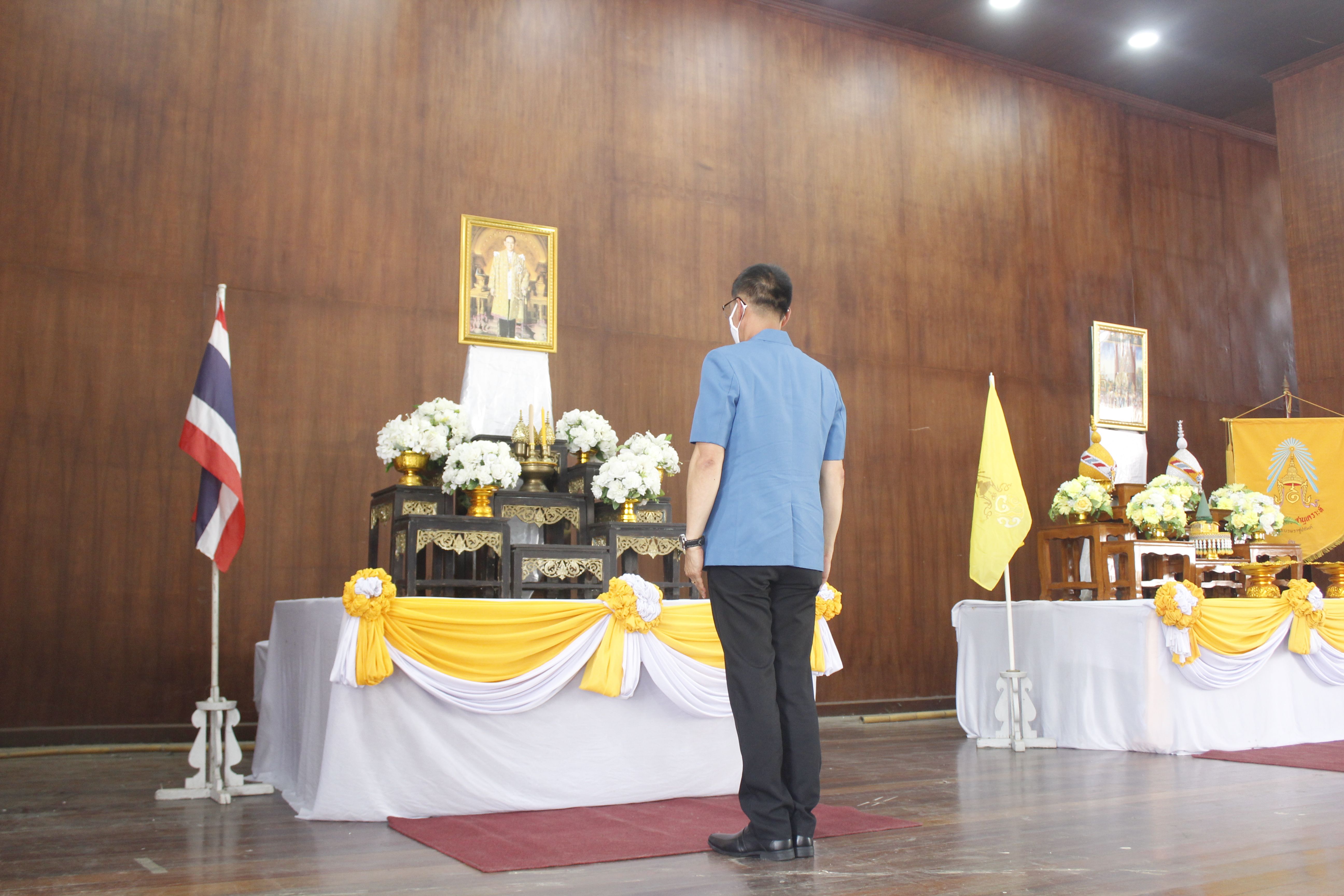 @ที่นี่เมืองน่าน@ พช.น่าน ร่วมพิธีมอบเงินสำรองจ่ายมูลนิธิราชประชานุเคราะห์ ในพระบรมราชูปถัมภ์ แก่ผู้ประสบอัคคีภัยในพื้นที่อำเภอท่าวังผา