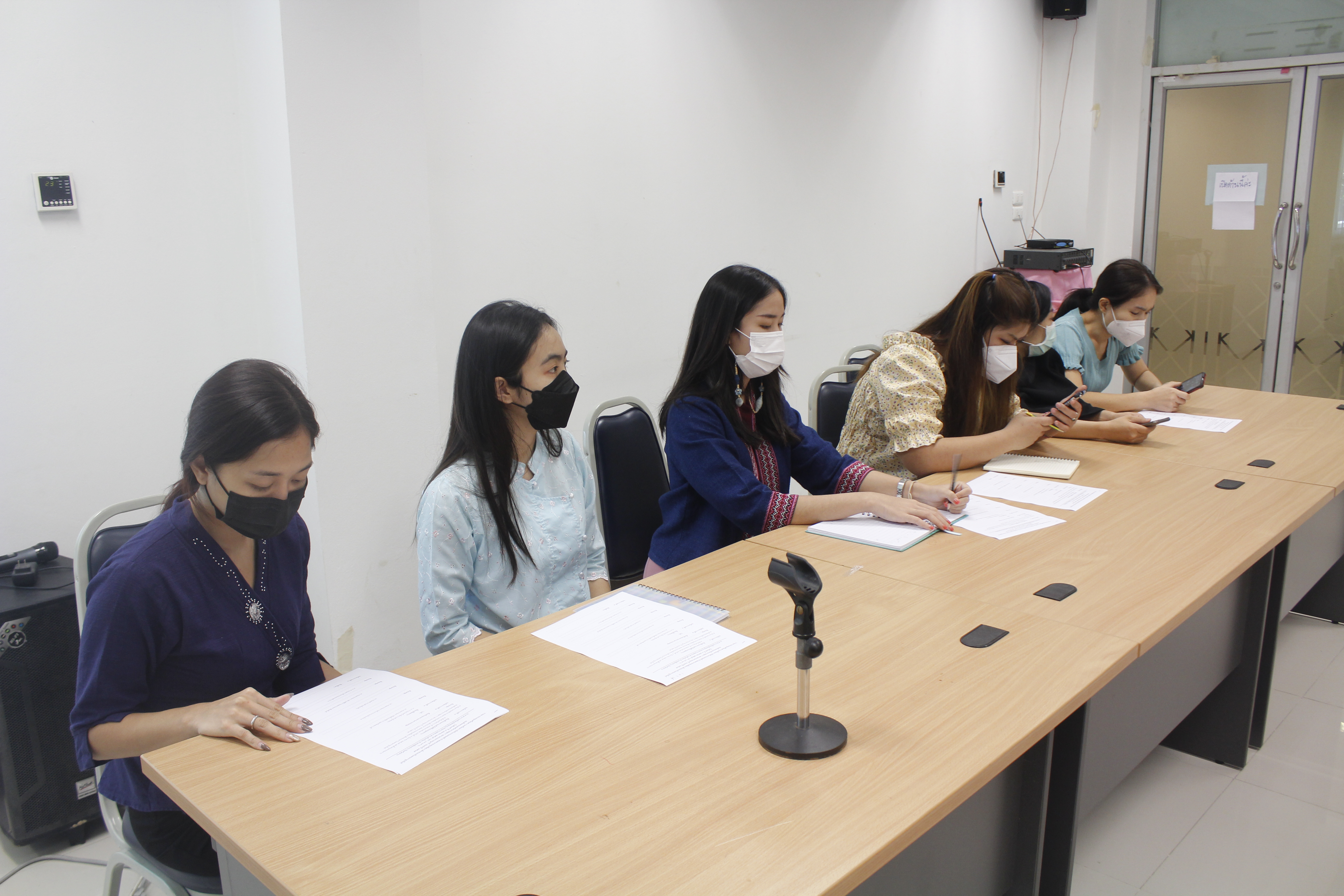 @ที่นี่เมืองน่าน@ พช.น่าน ประชุมเตรียมความพร้อมการจัดกิจกรรมทอดผ้าป่าสมทบกองทุนพัฒนาเด็กชนบทในพระราชูปถัมภ์ สมเด็จพระเทพรัตนราชสุดาฯ สยามบรมราชกุมารี ประจำปี 2565