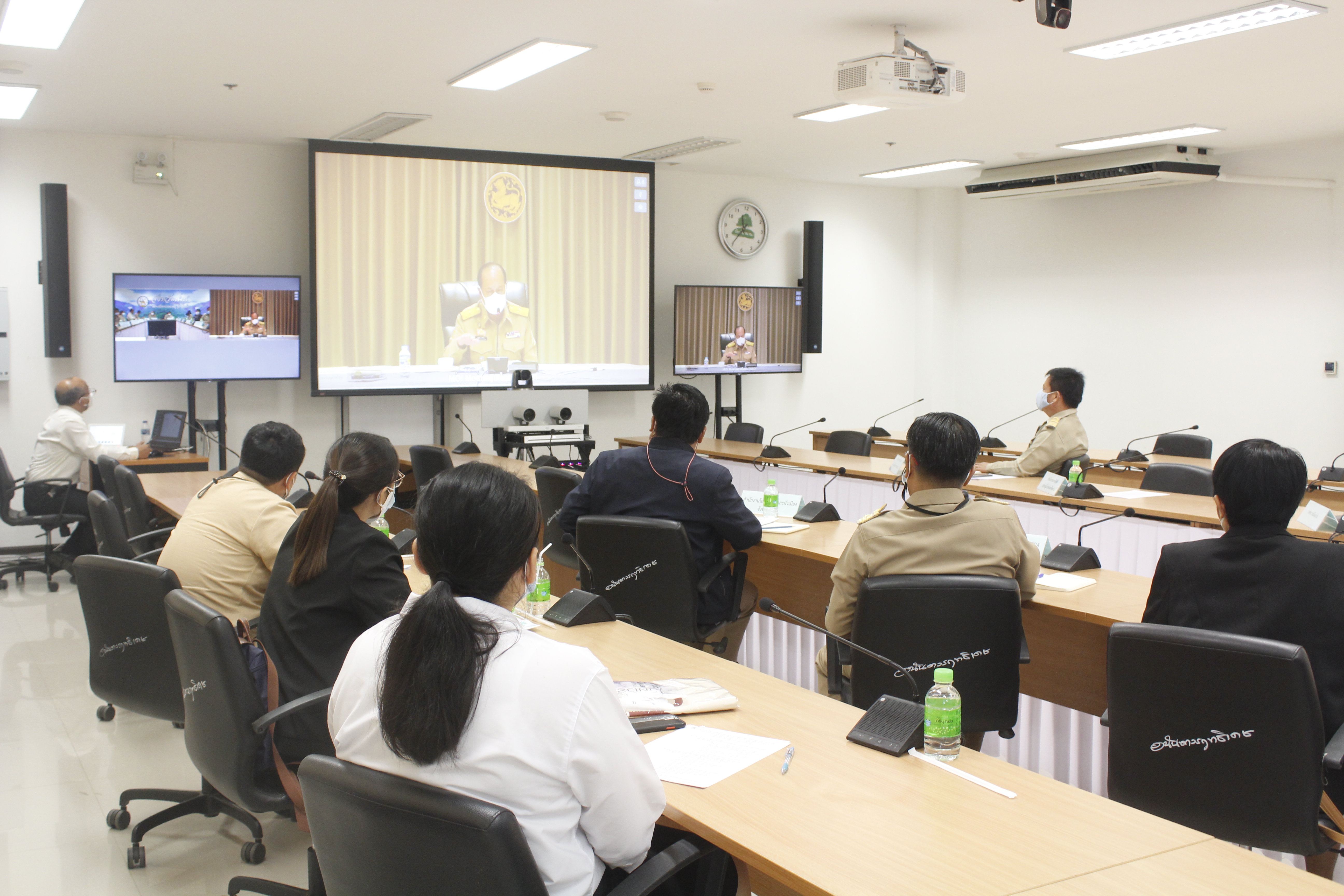 @ที่นี่เมืองน่าน@ พช.น่าน ร่วมประชุมขับเคลื่อนและติดตามนโยบายของรัฐบาลและภารกิจสำคัญของกระทรวงมหาดไทย ประจำปีงบประมาณ พ.ศ.2565 (เดือนเมษายน 2565) ผ่นระบบวีดีทัศน์ทางไกล (VCS)