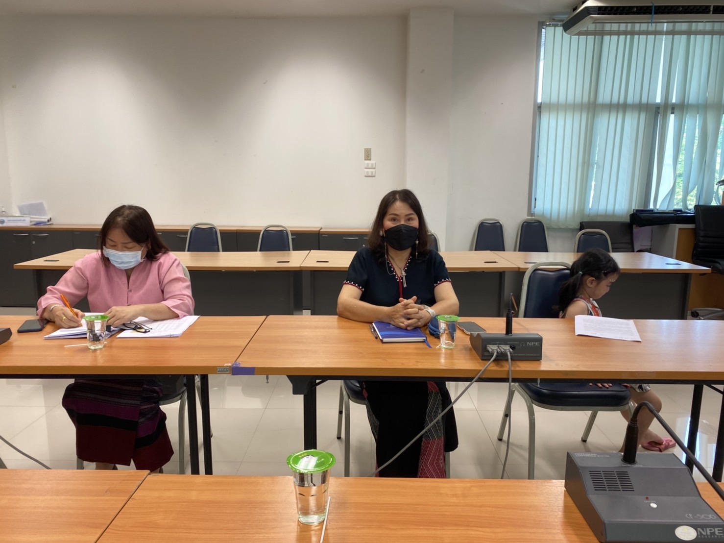 @ที่นี่เมืองน่าน@ พช.น่าน ประชุมติดตามการขับเคลื่อนการดำเนินงานขจัดความยากจนและพัฒนาคนทุกช่วงวัยอย่างยั่งยืนตามหลักปรัชญาของเศรษฐกิจพอเพียงในระดับพื้นที่