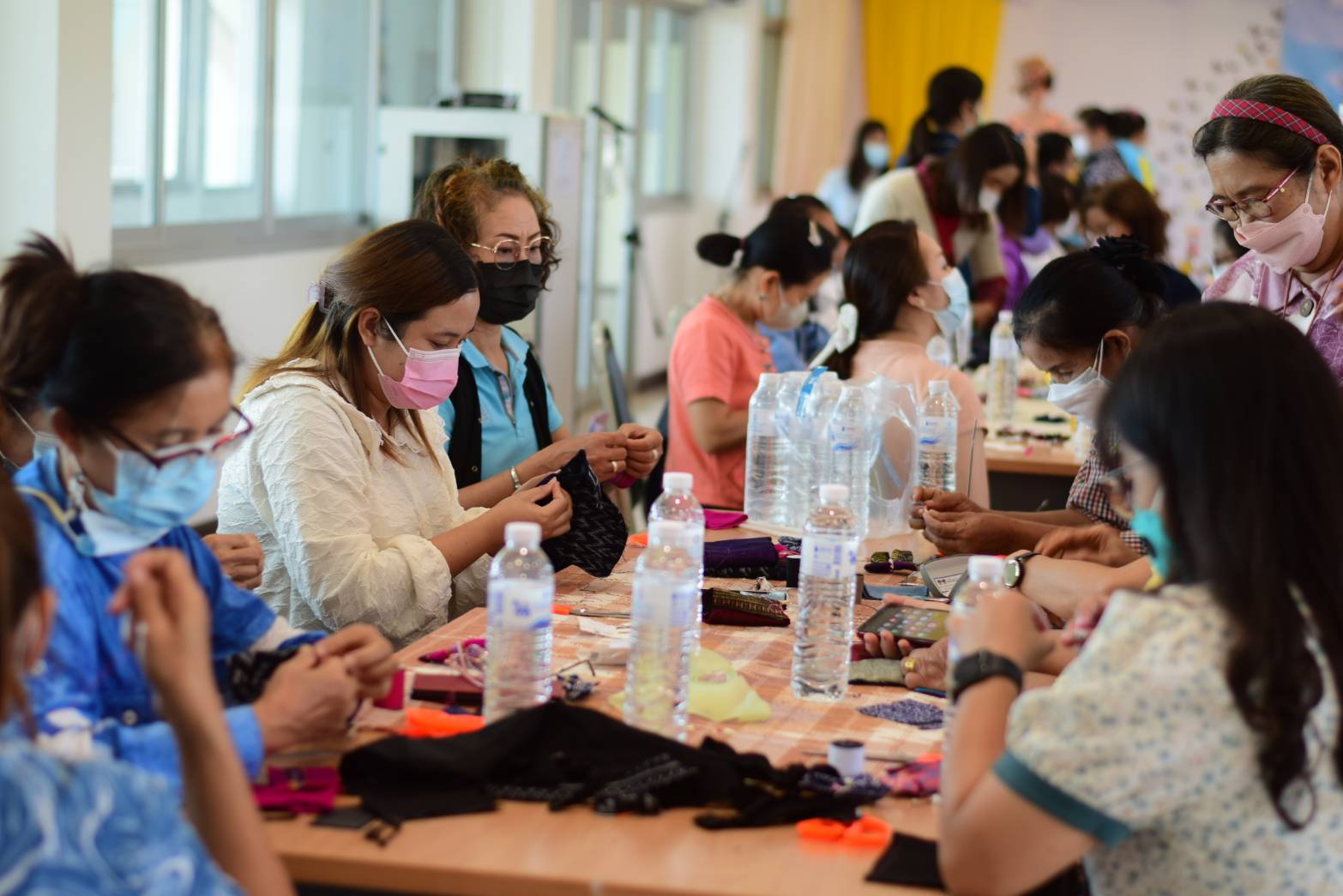 จังหวัดน่าน จัดกิจกรรมจังหวัดน่าน ร้อยใจ ทำความดีเพื่อแม่ ประดิษฐ์ผีเสื้อ ร่วมนิทรรศการเฉลิมพระเกียรติ สมเด็จพระนางเจ้าสิริกิติ์ พระบรมราชินีนาถ พระบรมราชชนนีพันปีหลวง เนื่องในโอกาสมหามงคลเฉลิมพระเกียติพระชนมพรรษา 90 พรรษา 12 สิงหาคม 2565