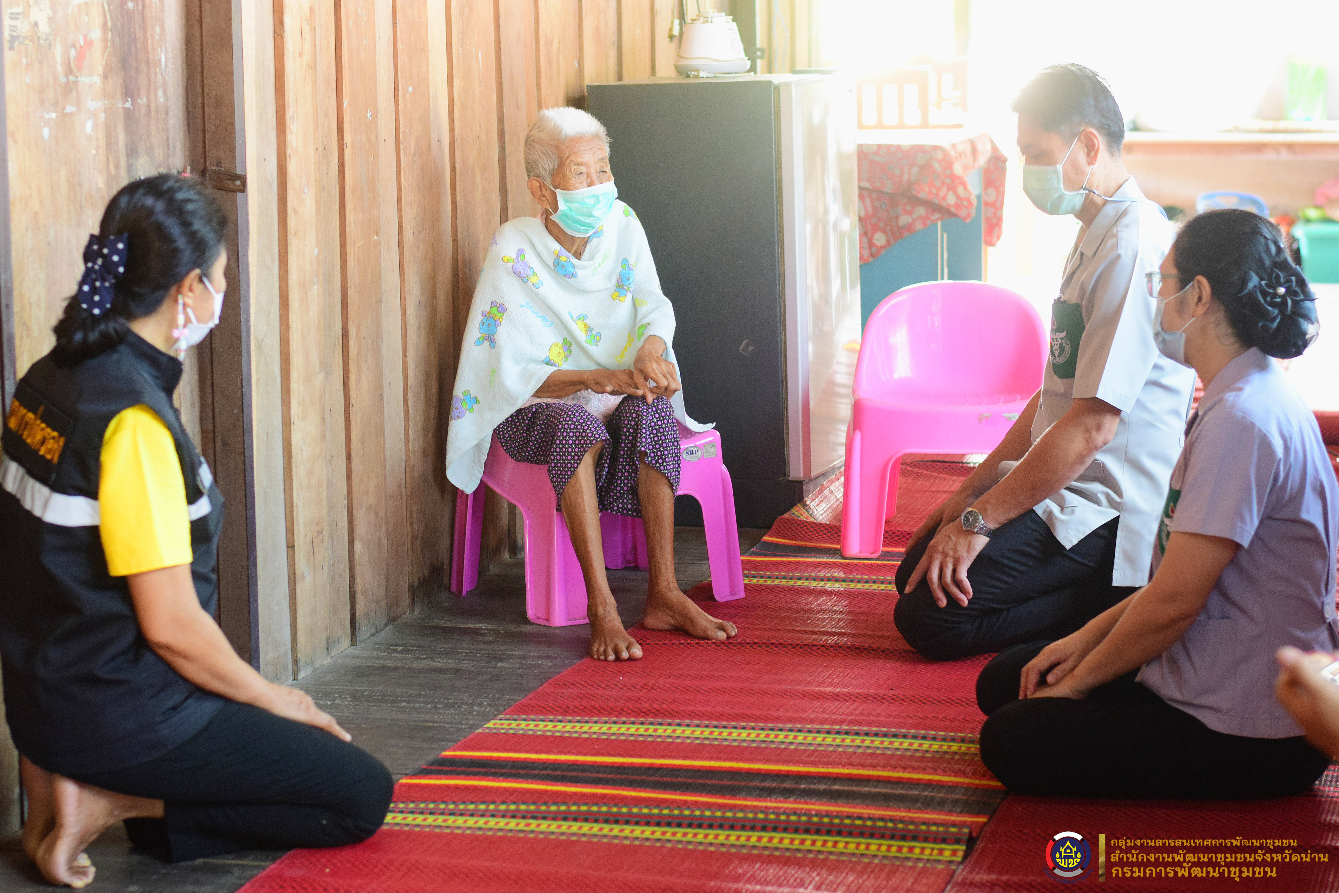 @ข่าว แก้จนน่าน@ จังหวัดน่าน ลงพื้นที่ตรวจเยี่ยมครัวเรือนเป้าหมาย TPMAP ปี 2565 ตามโครงการขจัดความยากจนและพัฒนาคนทุกช่วงวัยอย่างยั่งยืนตามหลักปรัชญาของเศรษฐกิจพอเพียง พื้นที่อำเภอนาหมื่น จังหวัดน่าน