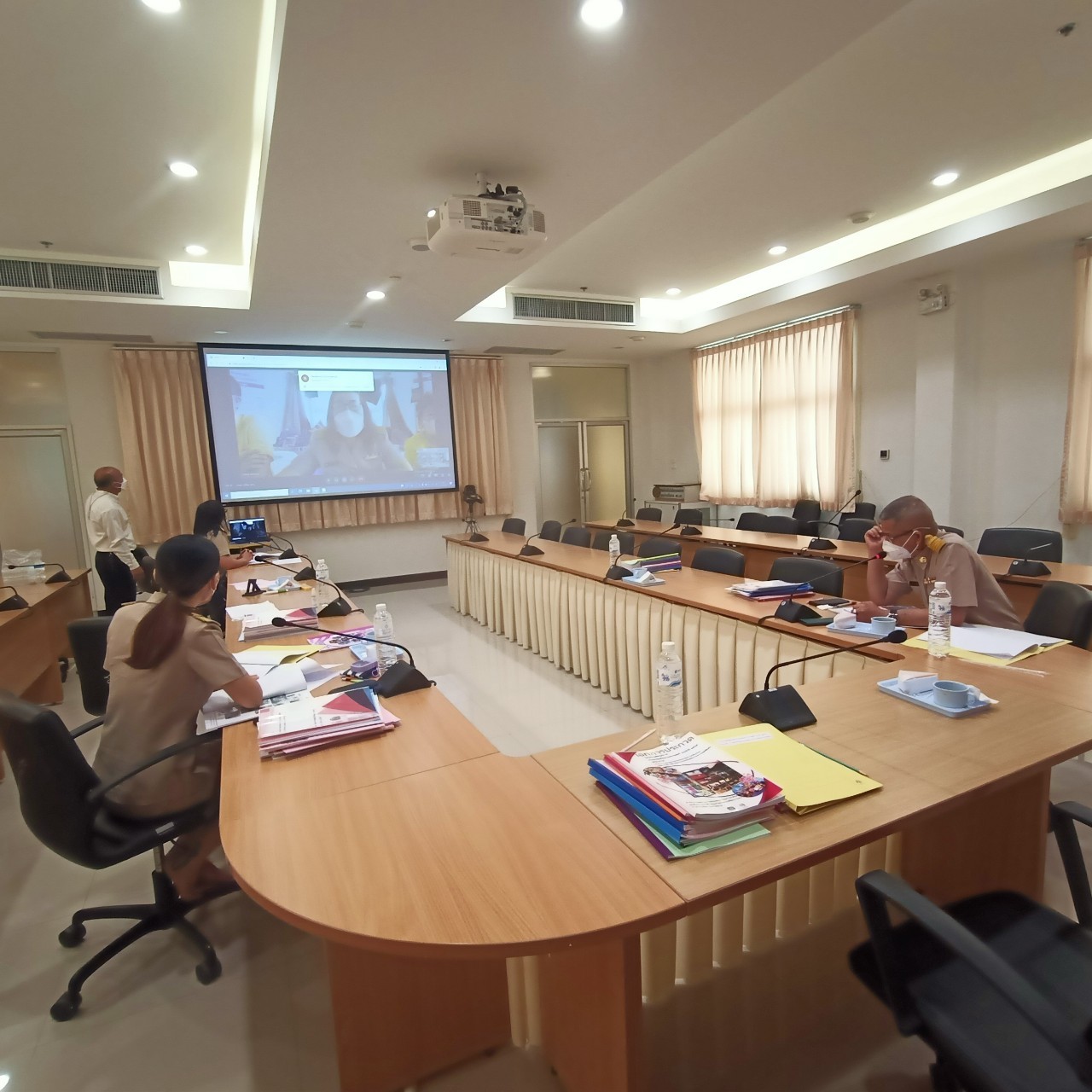 พช.น่าน คัดเลือกคนกองทุนพัฒนาบทบาทสตรีดีเด่นระดับจังหวัด ตามโครงการเชิดชูเกียรติคนกองทุนพัฒนาบทบาทสตรี ประจำปี 2565