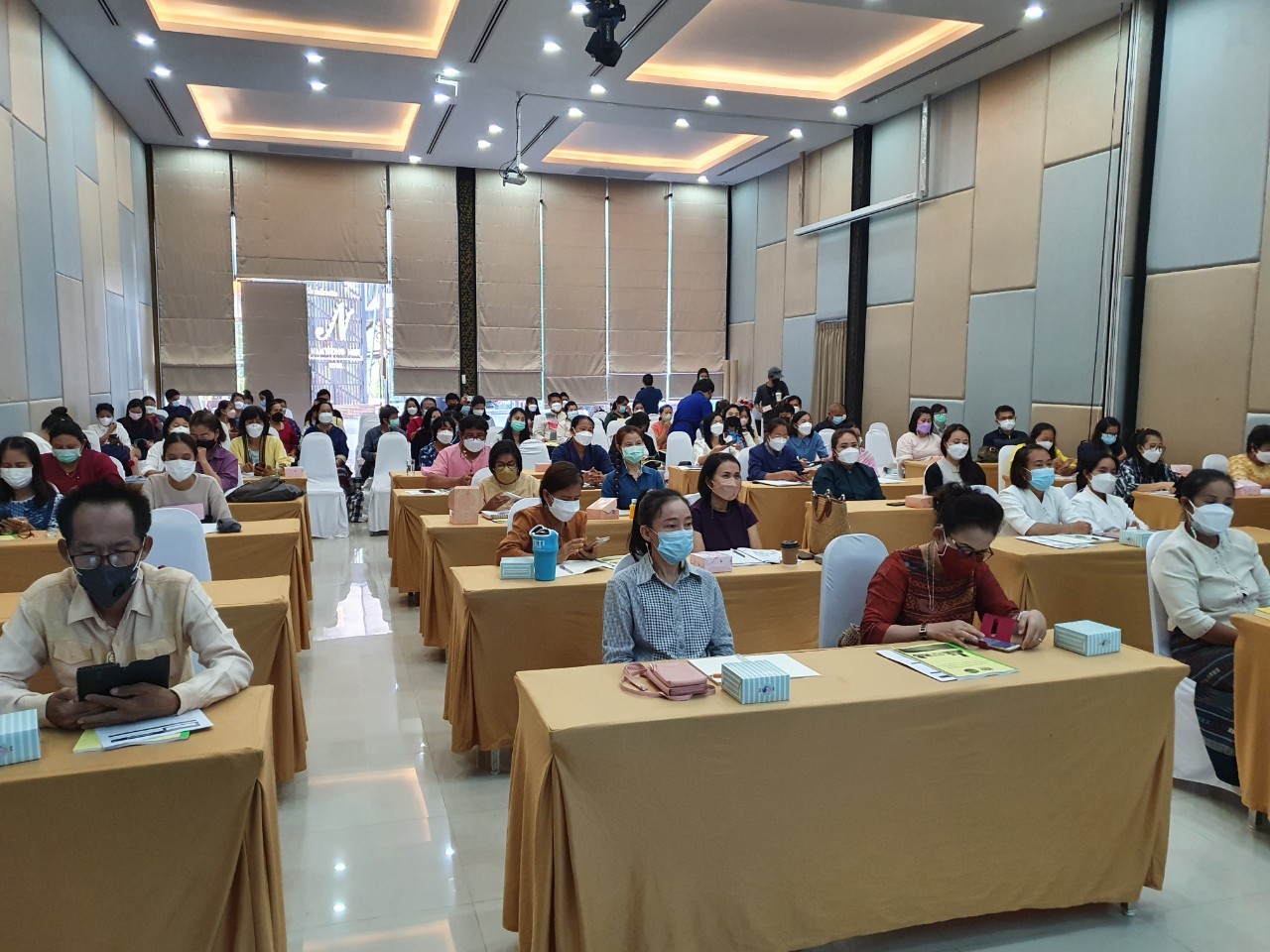 พช.น่าน จัดประชุมชี้แจงทำความเข้าใจ เพื่อเตรียมการคัดสรรสุดยอดหนึ่งตำบล หนึ่งผลิตภัณฑ์ไทย ประจำปี พ.ศ. 2565