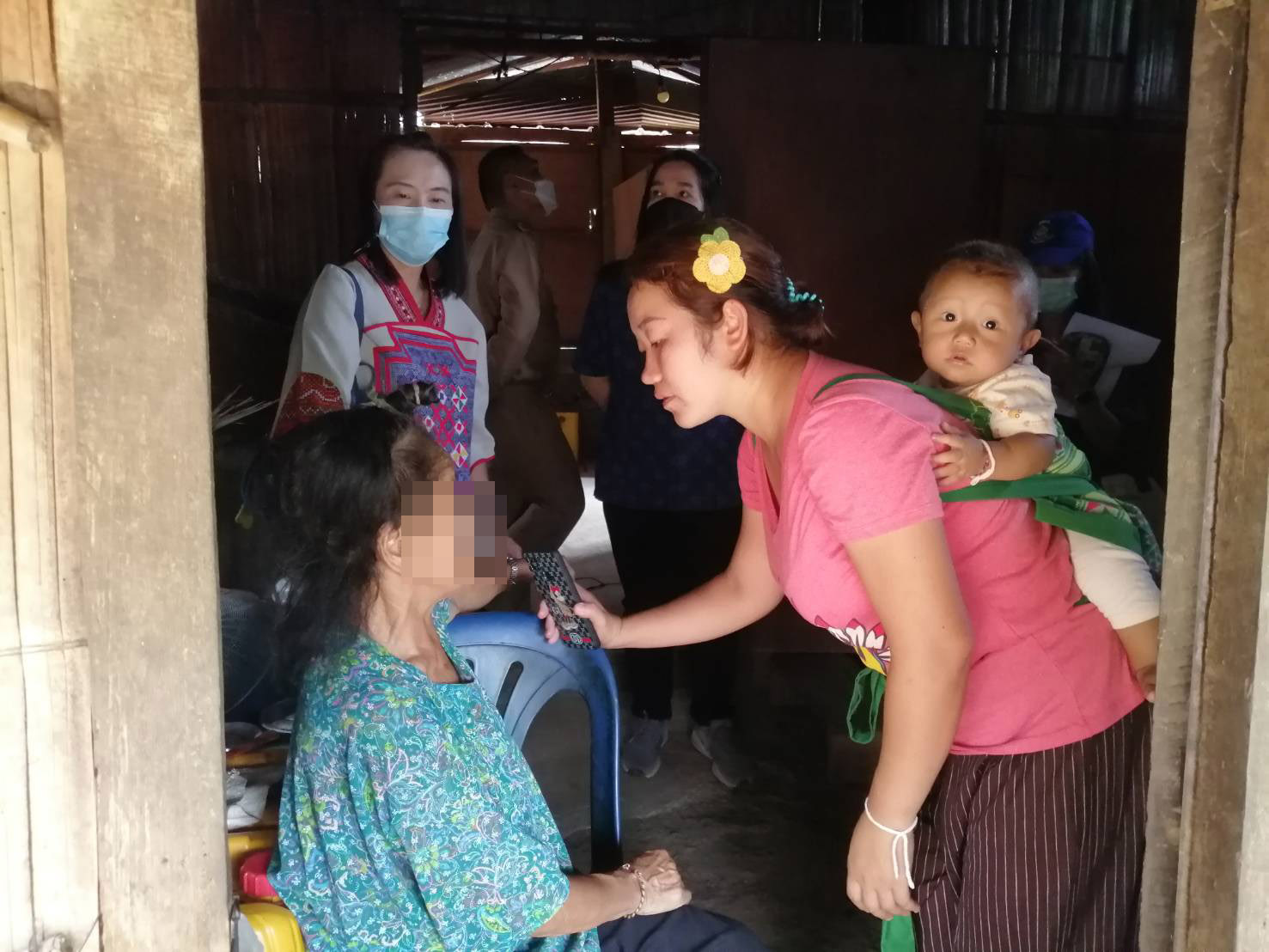 พช.น่าน ลงพื้นที่เยี่ยมบ้านครัวเรือนยากจน TPMAP ปี 2565 ตามโครงการตามโครงการขจัดความยากจนและพัฒนาคนทุกช่วงวัยอย่างยั่งยืนตามหลักปรัชญาของเศรษฐกิจพอเพียง พื้นที่อำเภอทุ่งช้าง