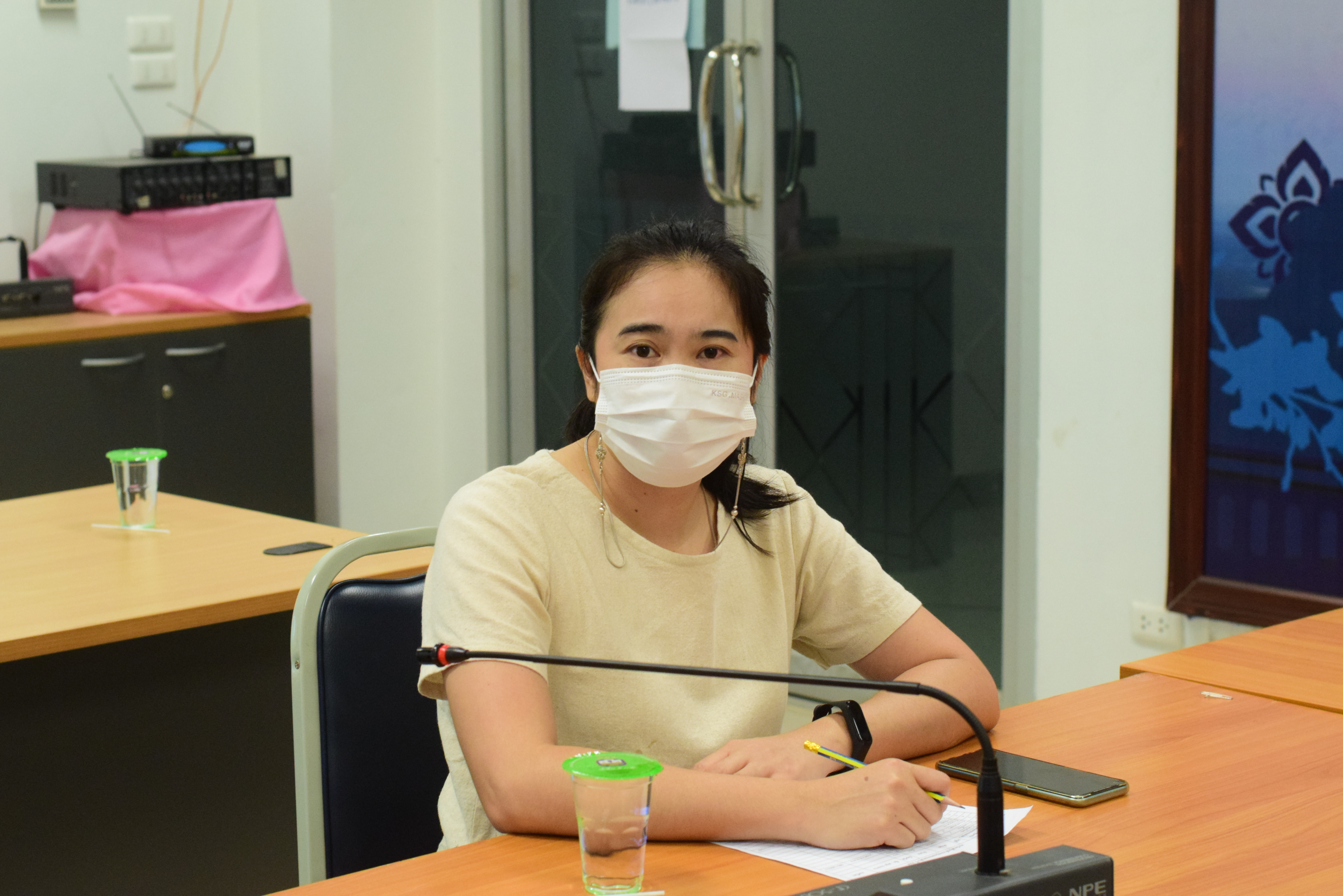 พช.น่าน ร่วมการเสวนาแลกเปลี่ยนประสบการณ์ในหัวข้อ สนทนาความยากจนในชนบทไทย