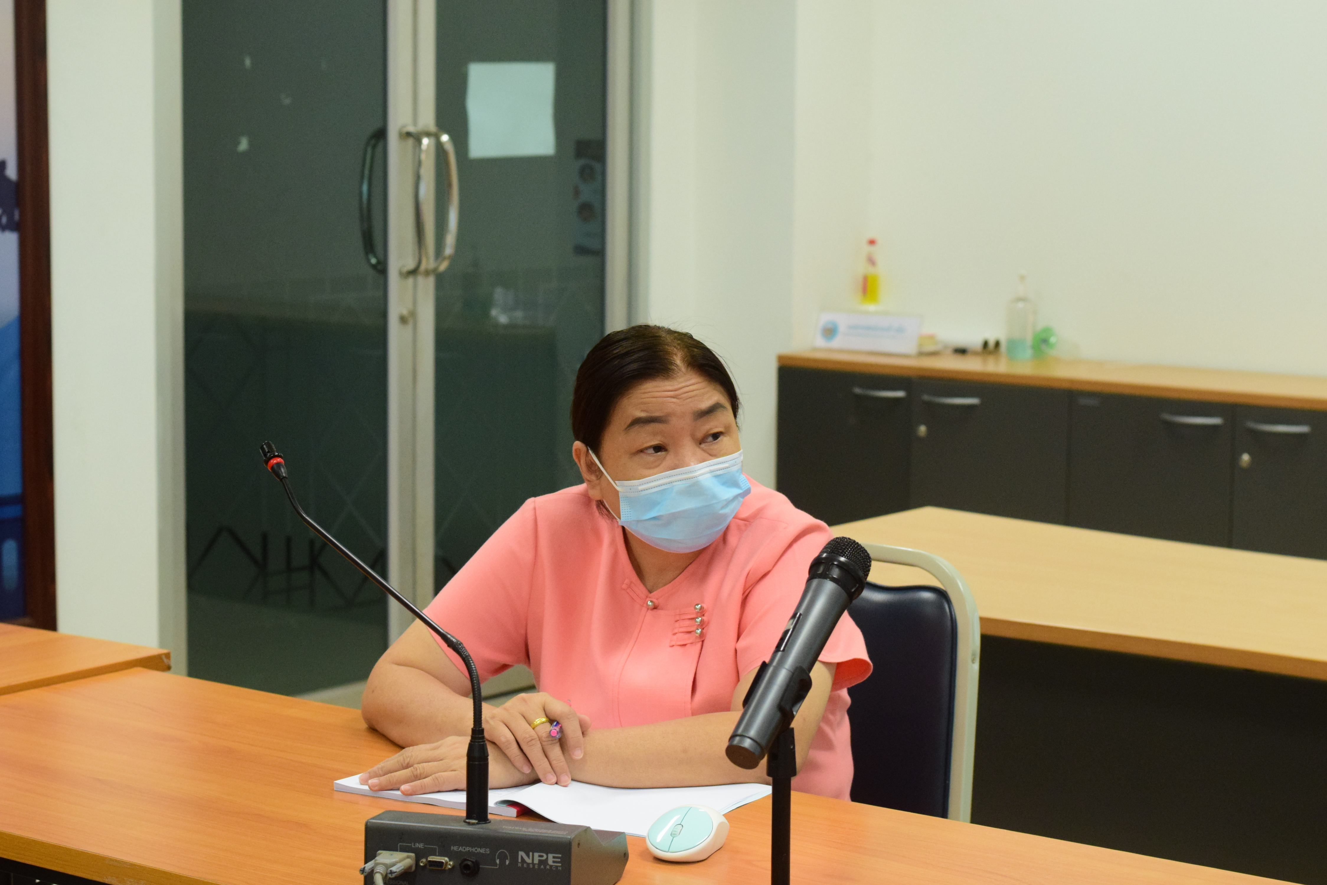 พช.น่าน ร่วมการเสวนาแลกเปลี่ยนประสบการณ์ในหัวข้อ สนทนาความยากจนในชนบทไทย