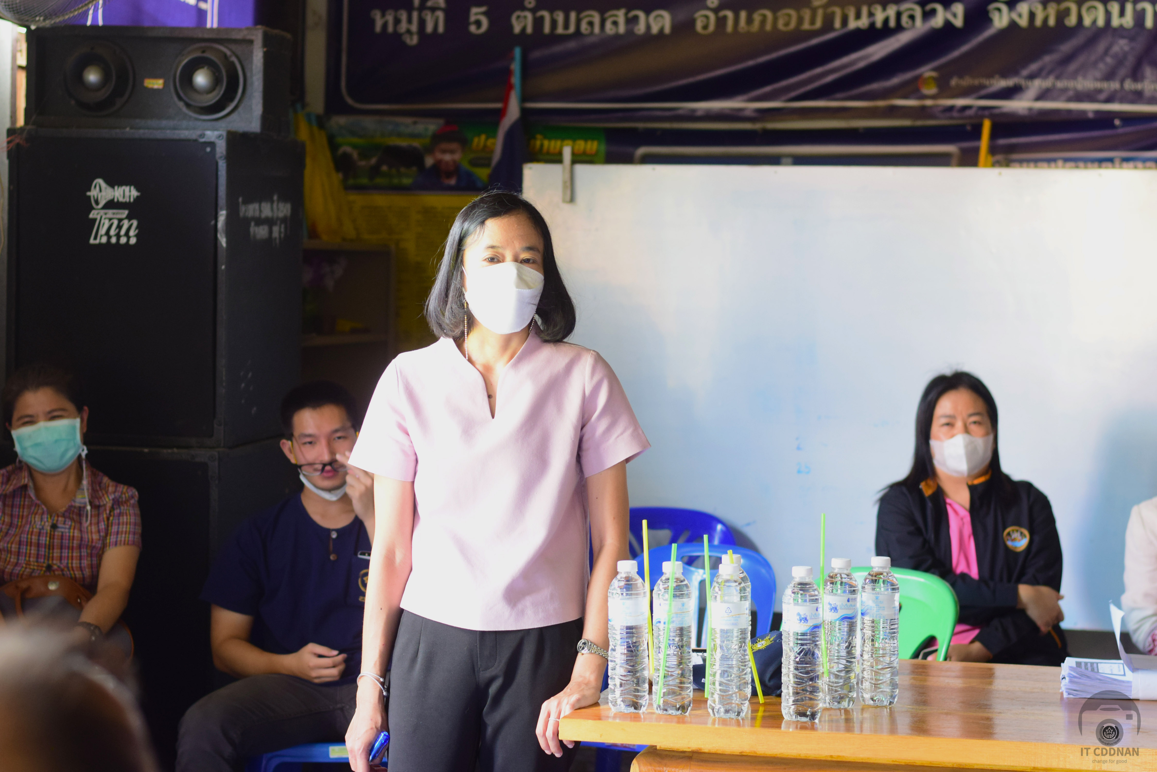 พช.น่าน ร่วมไกล่เกลี่ยประนอมข้อพิพาทศูนย์จัดการกองทุนชุมชน บ้านดอน หมู่ที่ 5 ตำบลสวด อำเภอบ้านหลวง