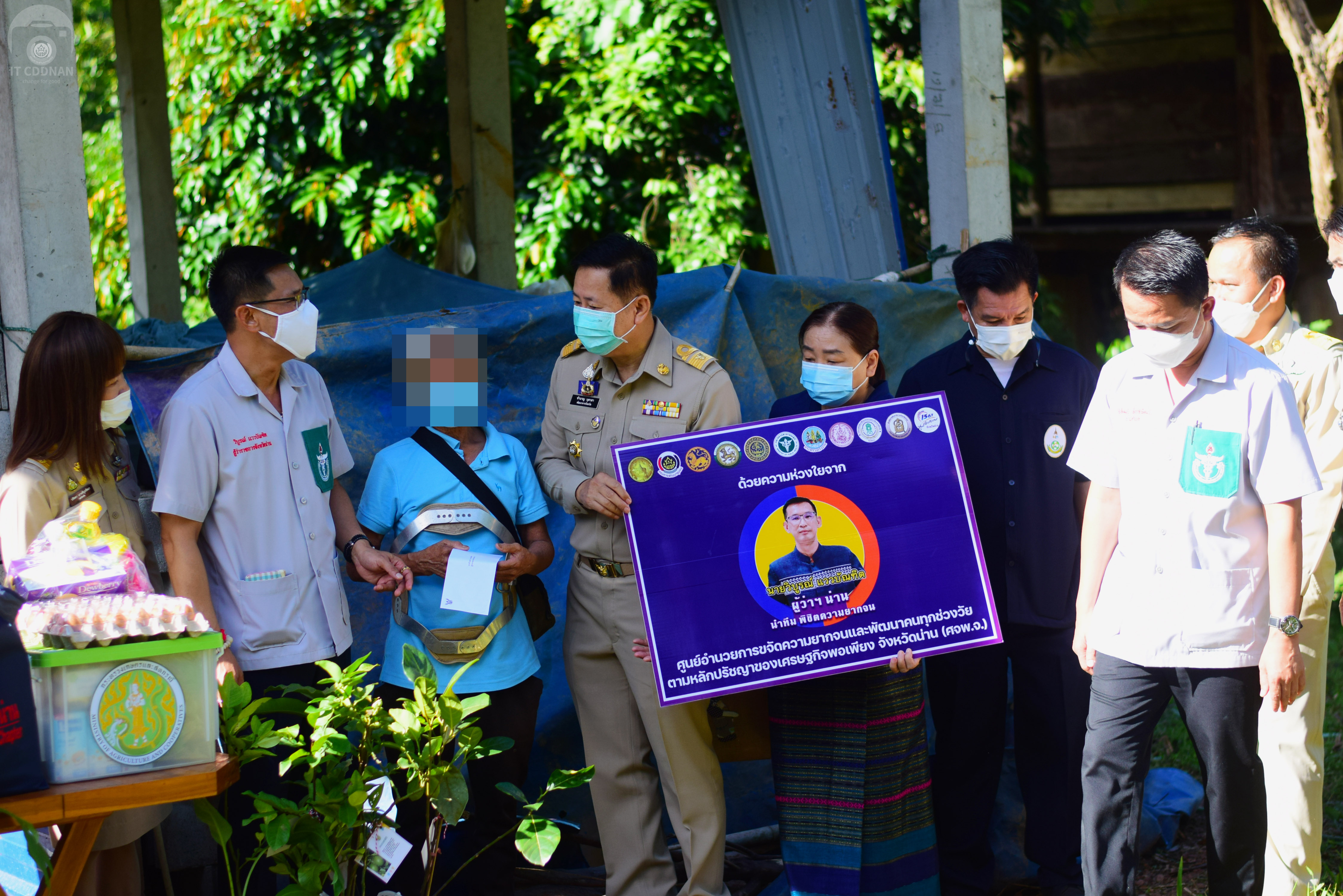 @ข่าวแก้จนน่าน@ จังหวัดน่าน ลงพื้นที่ตรวจเยี่ยมครัวเรือนเป้าหมาย TPMAP ปี 2565 ตามโครงการขจัดความยากจนและพัฒนาคนทุกช่วงวัยอย่างยั่งยืนตามหลักปรัชญาของเศรษฐกิจพอเพียง พื้นที่อำเภอเวียงสา จังหวัดน่าน