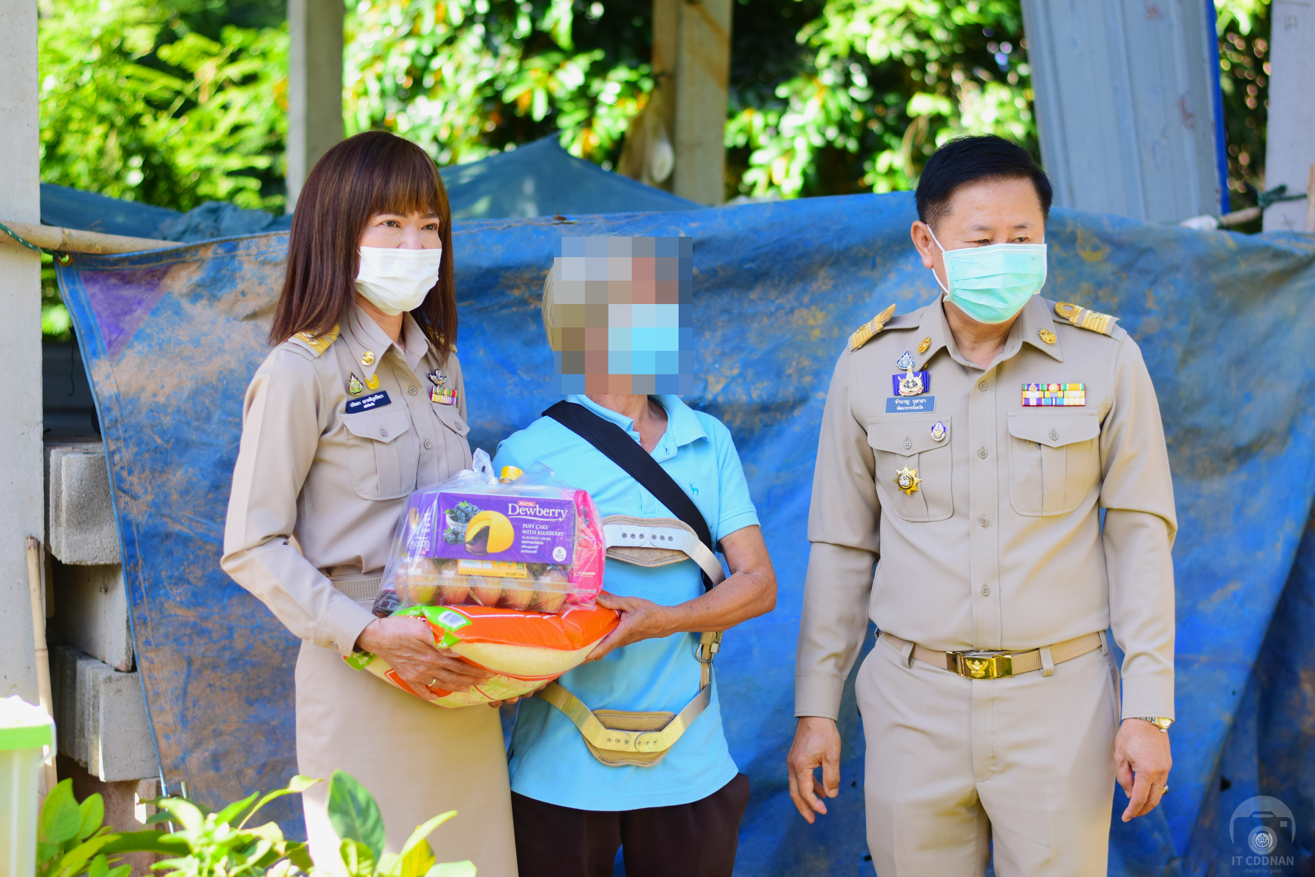 @ข่าวแก้จนน่าน@ จังหวัดน่าน ลงพื้นที่ตรวจเยี่ยมครัวเรือนเป้าหมาย TPMAP ปี 2565 ตามโครงการขจัดความยากจนและพัฒนาคนทุกช่วงวัยอย่างยั่งยืนตามหลักปรัชญาของเศรษฐกิจพอเพียง พื้นที่อำเภอเวียงสา จังหวัดน่าน