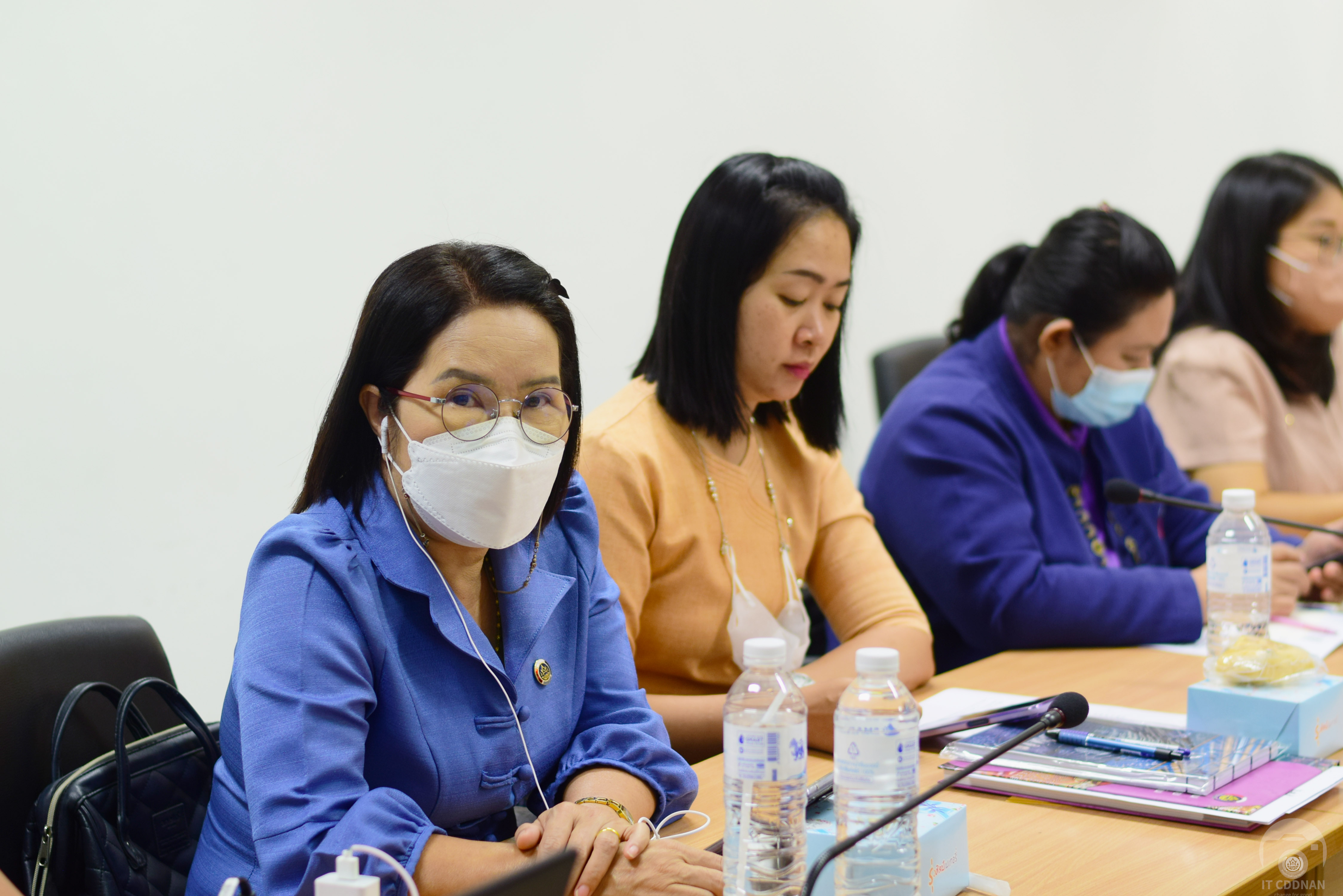 พช.น่าน ฝึกอบรมให้ความรู้การจัดตั้งกลุ่มออมทรัพย์เพื่อการผลิตแก่พัฒนากร ในสังกัดสำนักงานพัฒนาชุมชนจังหวัดน่าน